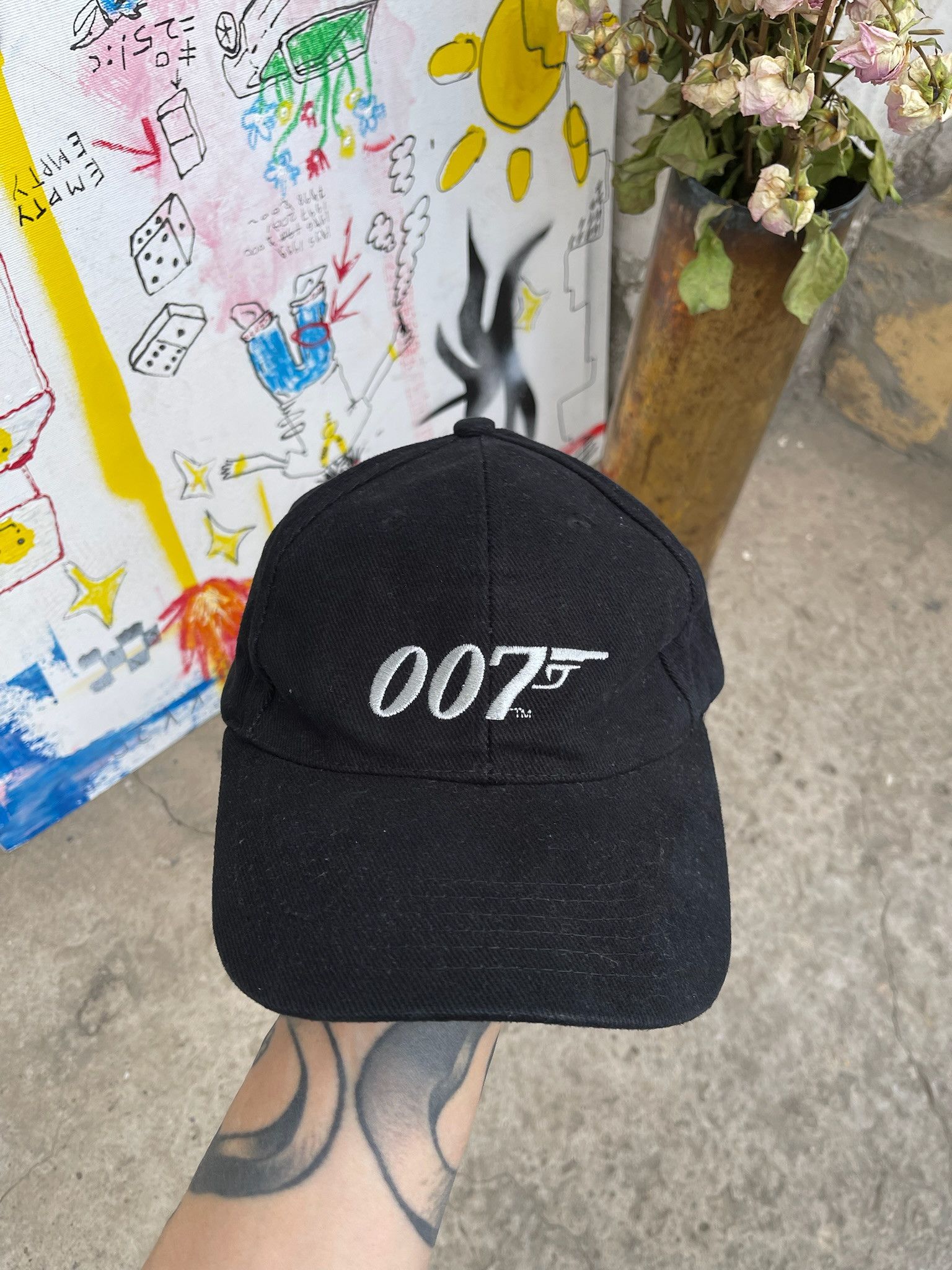 Ford Vintage James Bond 007 Ford Y2K Baseball Cap 2006 Movie Hat Size ONE SIZE - 2 Thumbnail
