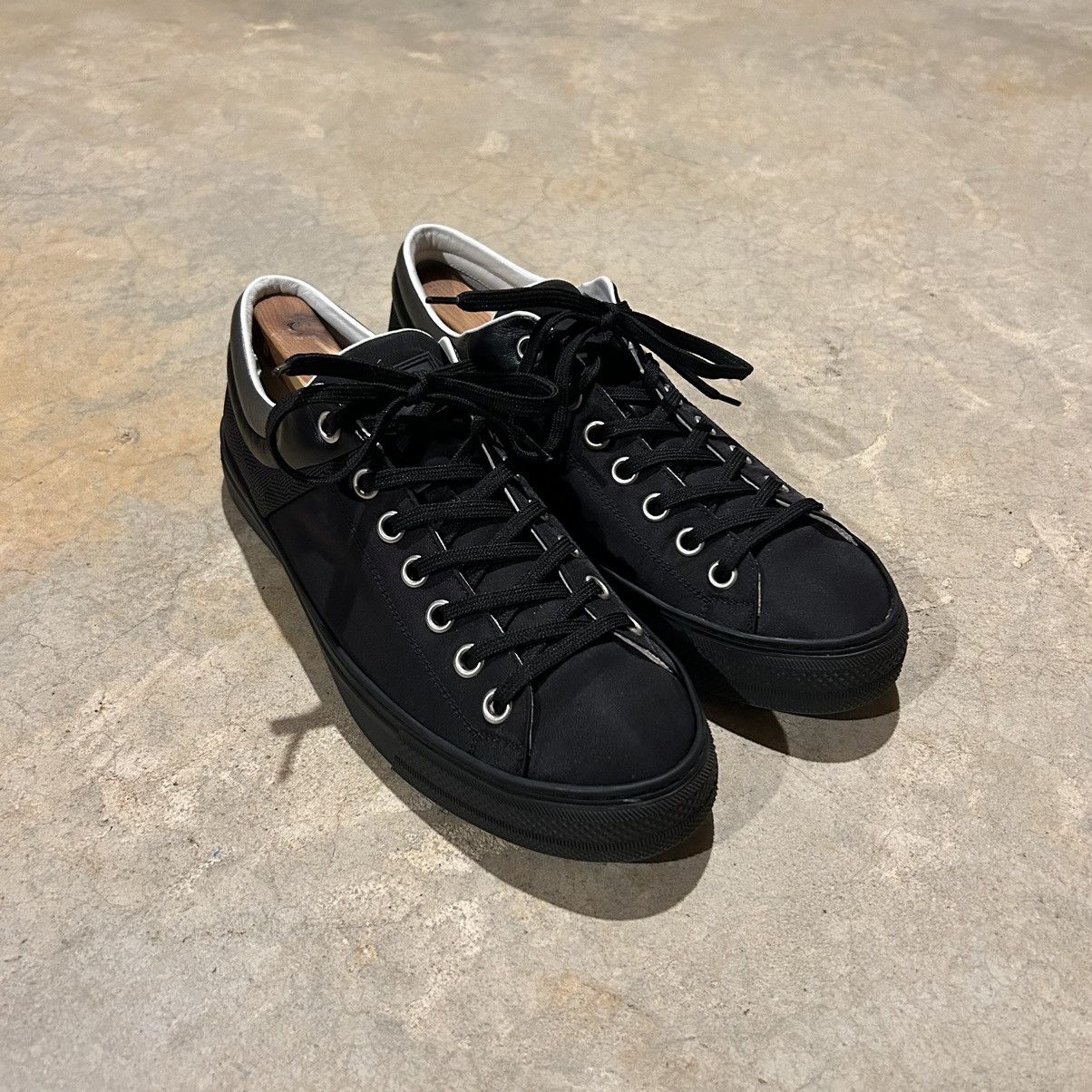 Designer × Louis Vuitton Louis Vuitton Nylon Graphite Damier Leather Sneakers US 8.5 Size US 8.5 / EU 41-42 - 11 Thumbnail