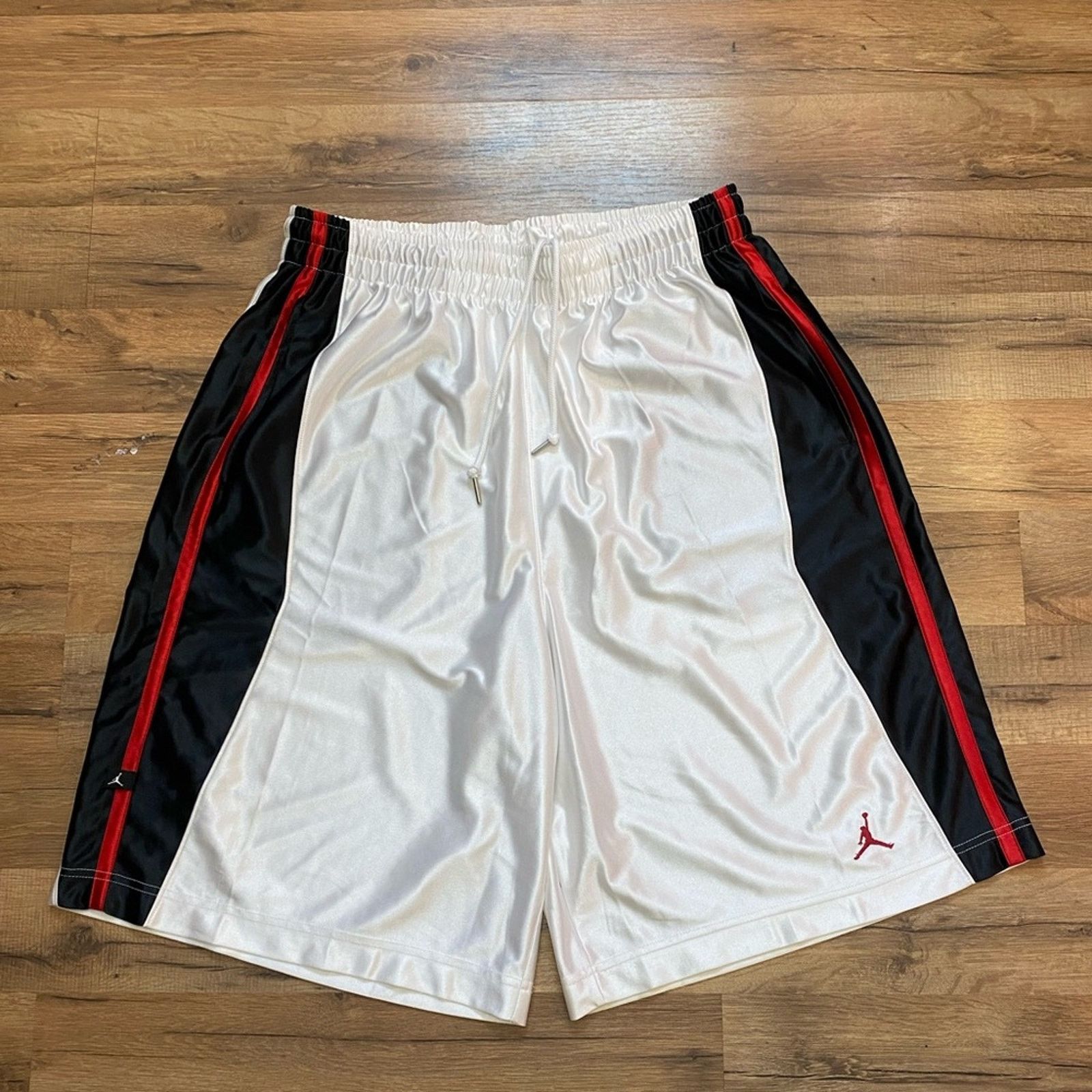 Jordan Brand Y2K Air Jordan Silky Dazzle Shorts Size US 32 / EU 48 - 1 Thumbnail