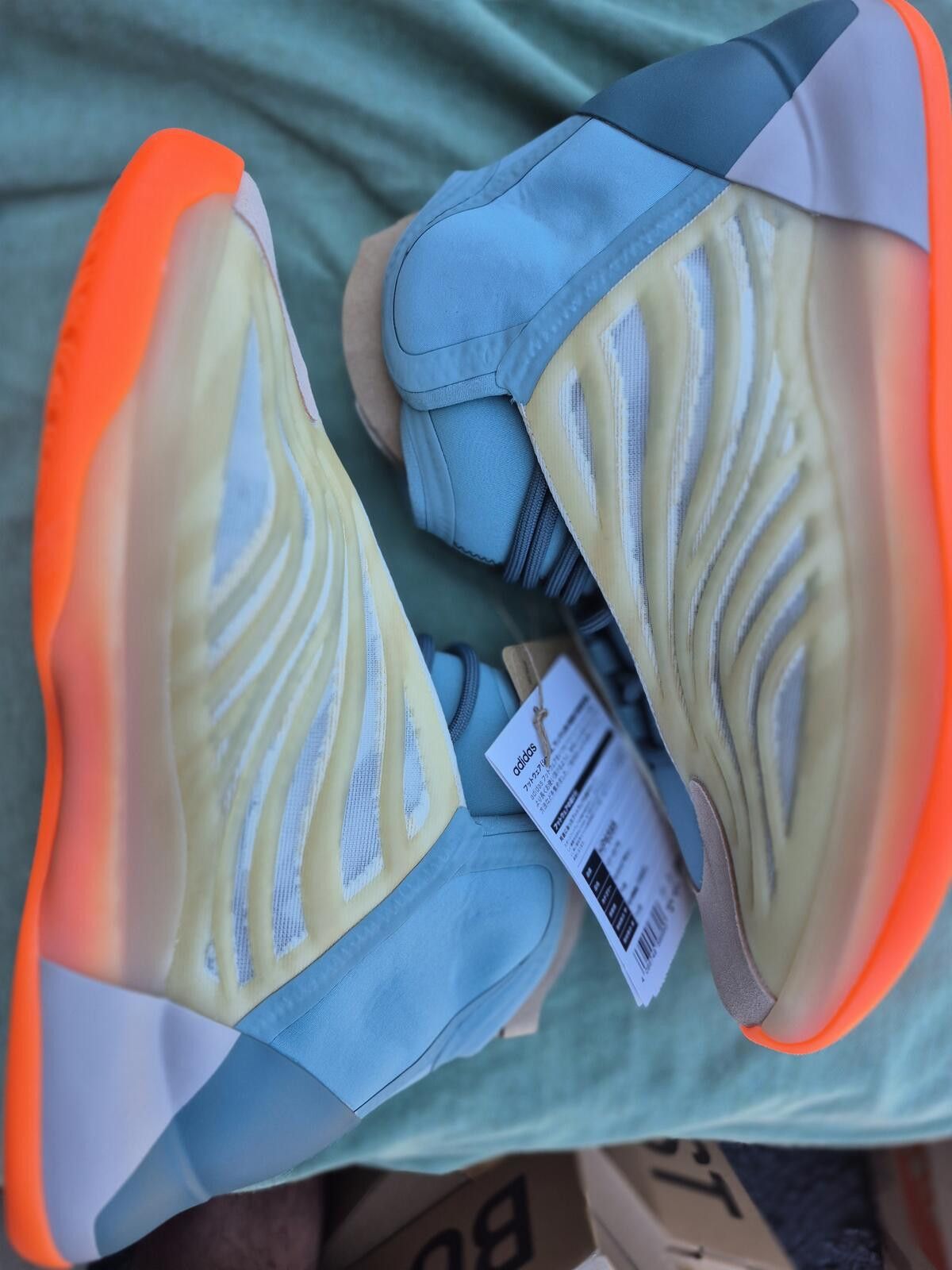 Yeezy Adidas YZY QNTM Hi Res Coral Orange Boost Style Mens Sz 10 Size US 10 / EU 43 - 4 Thumbnail