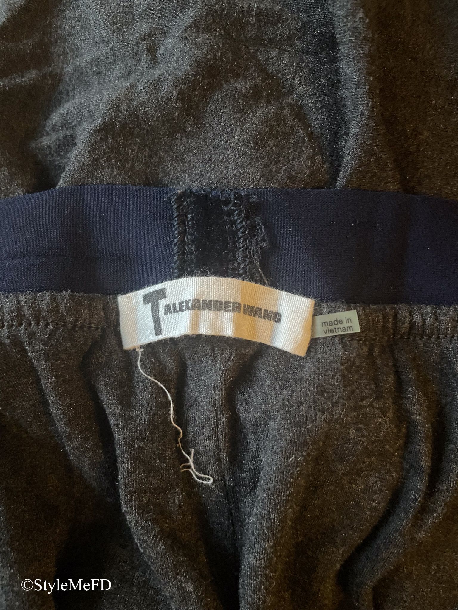 Alexander Wang T by Alexander Wang Grey Jersey Skirt w Navy Blue Detail Size 32" / US 10 / IT 46 - 4 Thumbnail