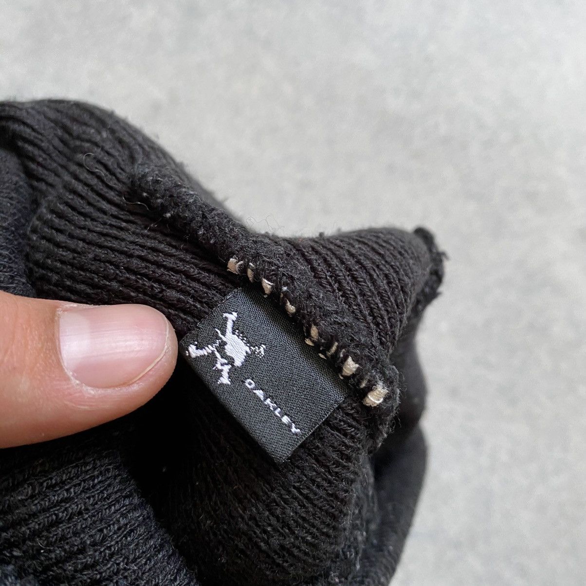 Oakley Steal🔥Oakley Beanie Hat Size ONE SIZE - 6 Thumbnail