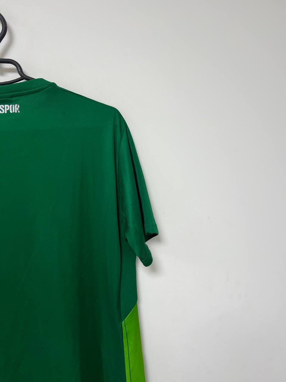 Puma Vintage Bursaspor Jersey 2016/2017 Football Shirt Puma sz L Size US L / EU 52-54 / 3 - 13 Thumbnail