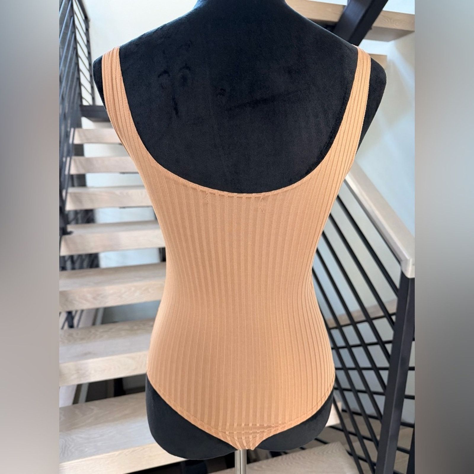 Other New Y2K Ribbed Tan Button-Front Bodysuit size XS Size XS / US 0-2 / IT 36-38 - 4 Thumbnail