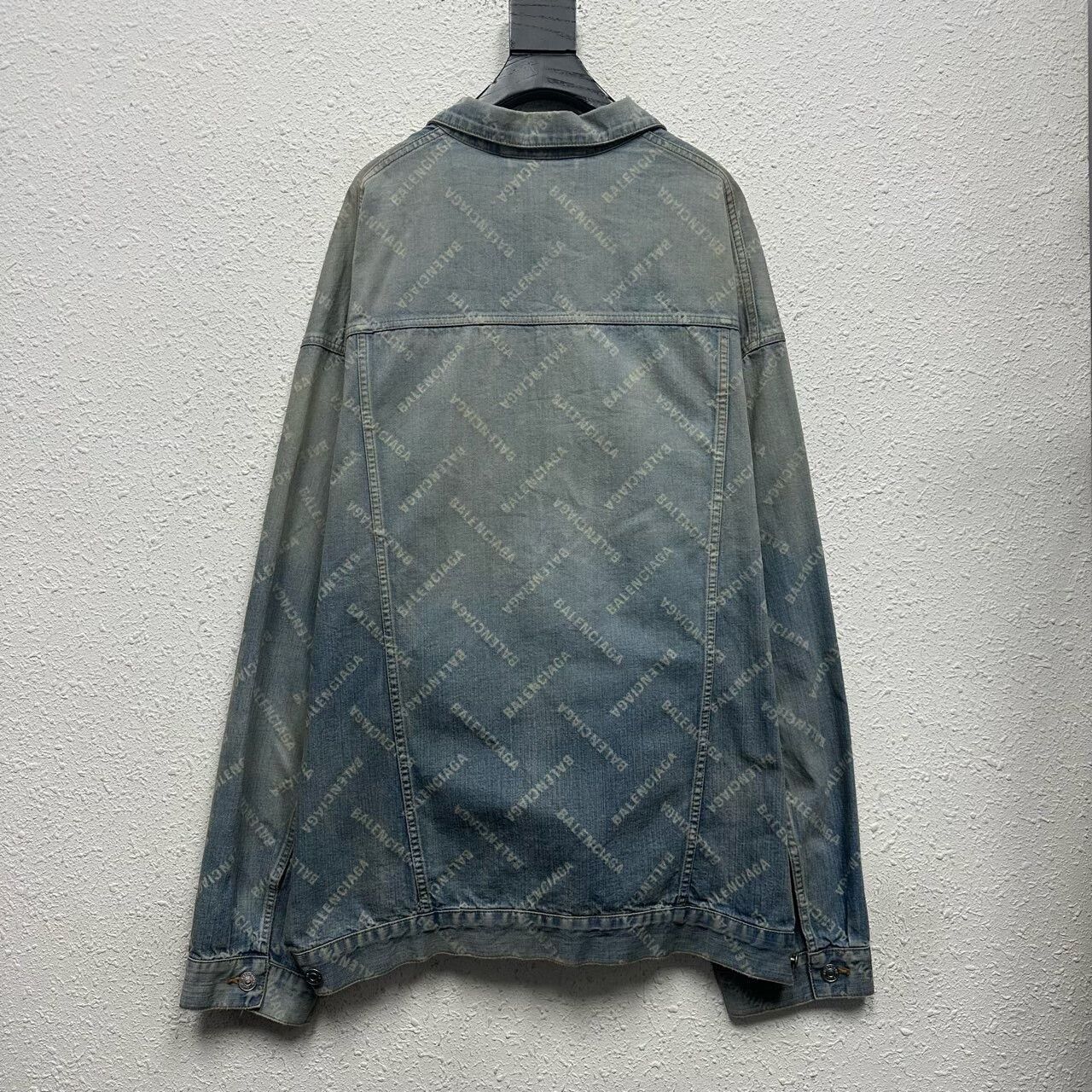 Balenciaga Balenciaga Wash Bamboo Cotton Denim Jacket Size US M / EU 48-50 / 2 - 2 Thumbnail