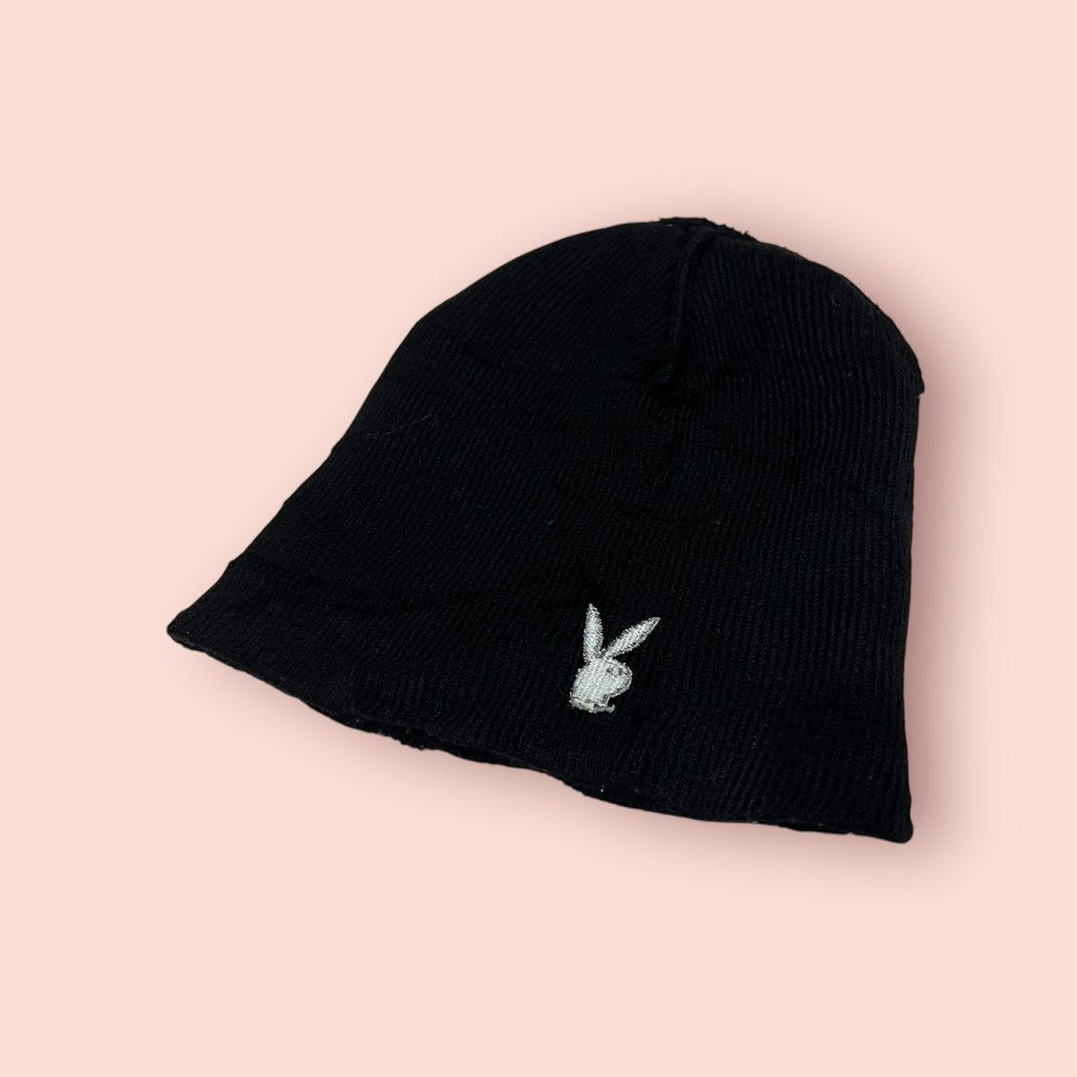 Playboy × Vintage VINTAGE PLAYBOY SILVER BUNNY LOGO BEANIE Size ONE SIZE - 16 Thumbnail