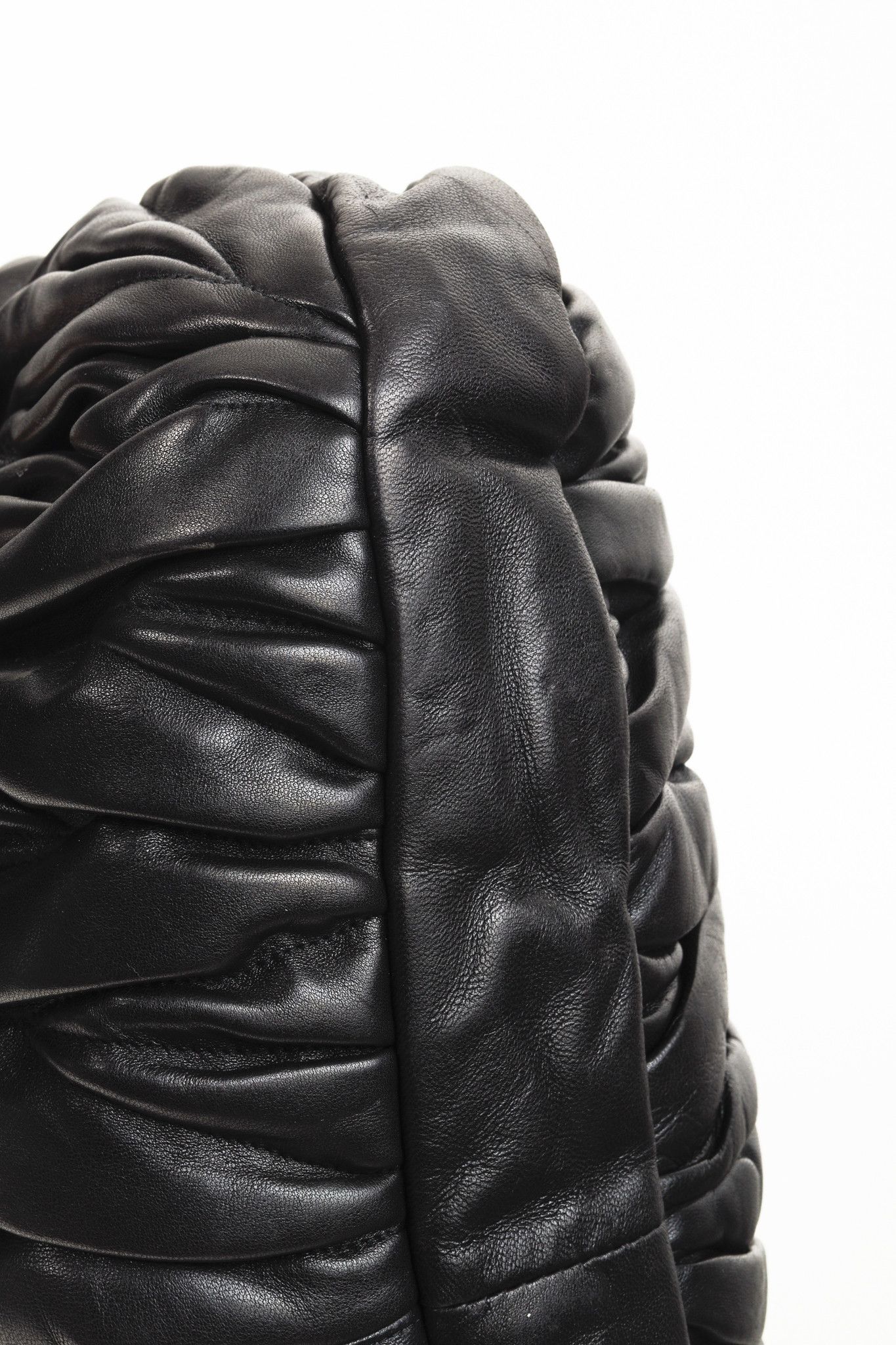 Miu Miu MIU MIU Black Nappa Matelasse Coffer Hobo Bag Size ONE SIZE - 6 Thumbnail