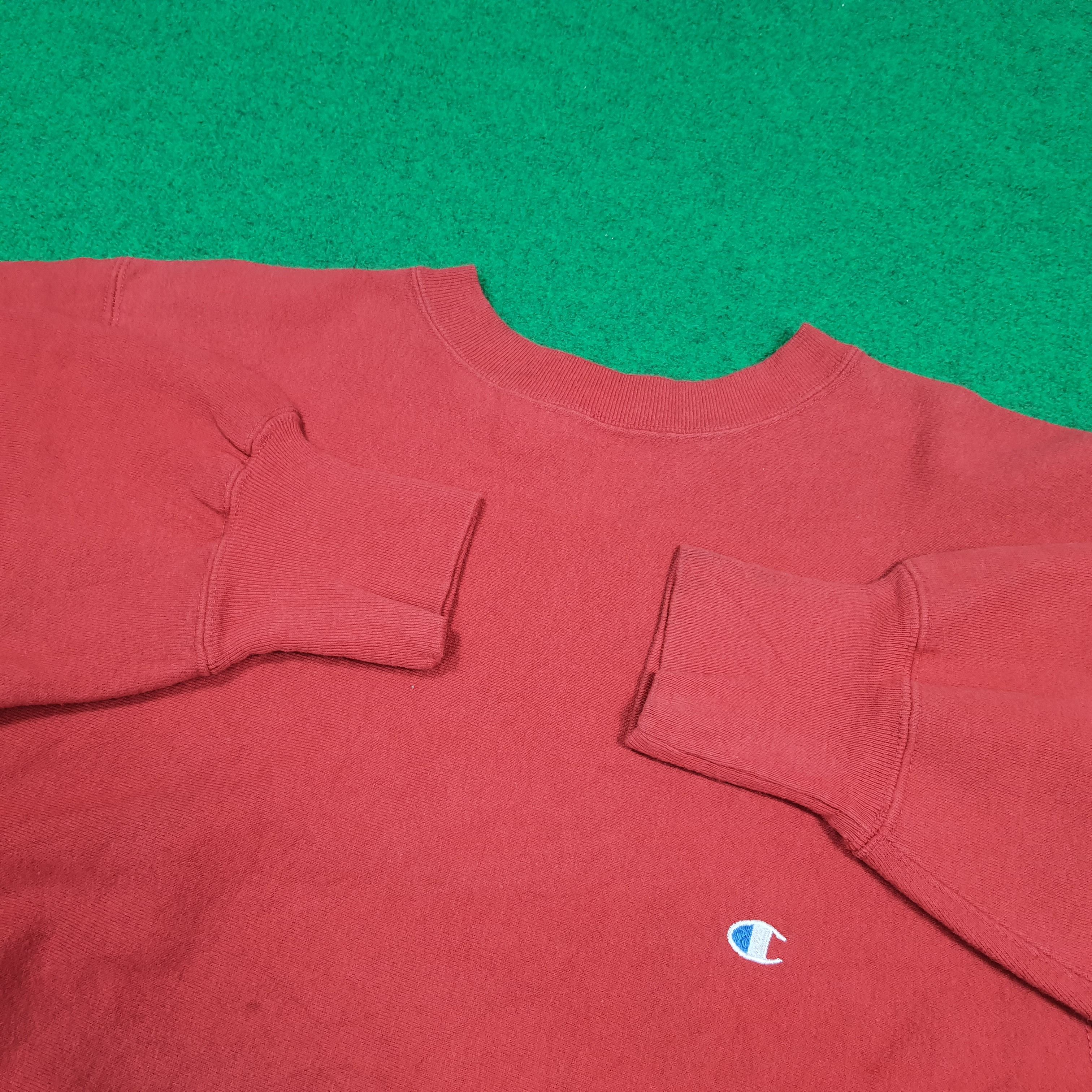 Champion Vintage Champion Small Logo Sweatshirt C290N1 Size US XL / EU 56 / 4 - 4 Thumbnail