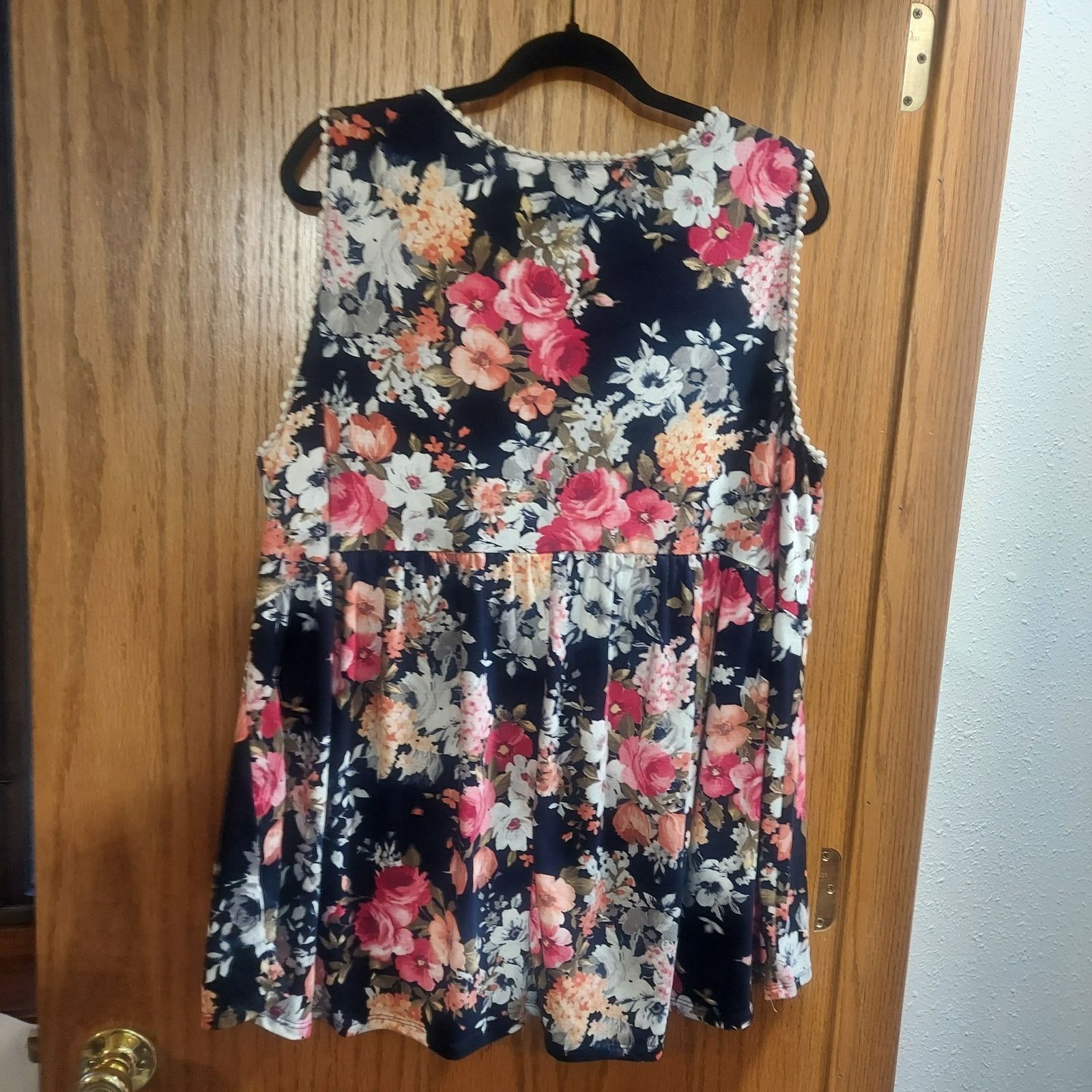 Unknown London 3x floral print tank top plus dressy cute Size 3XL / US 20-22 - 2 Thumbnail