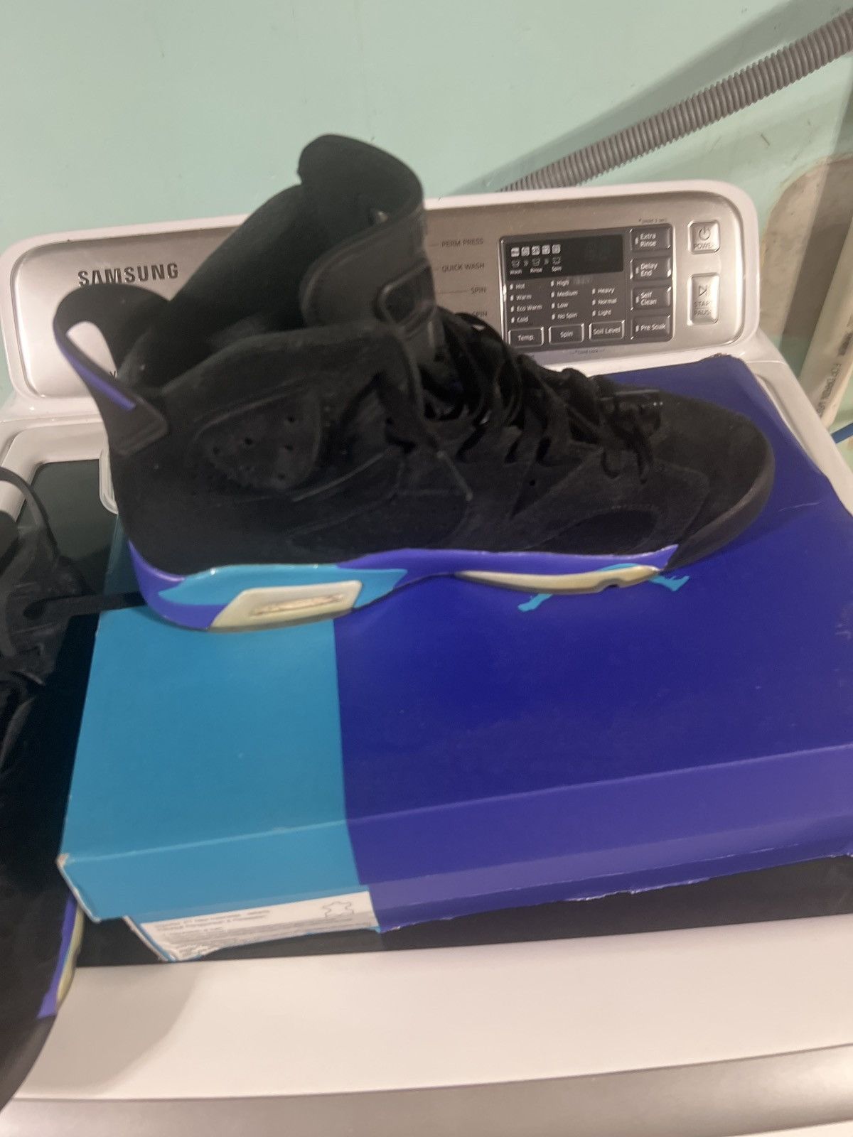 Jordan Brand Aqua Jordan 6s Size US 9.5 / EU 42-43 - 2 Thumbnail
