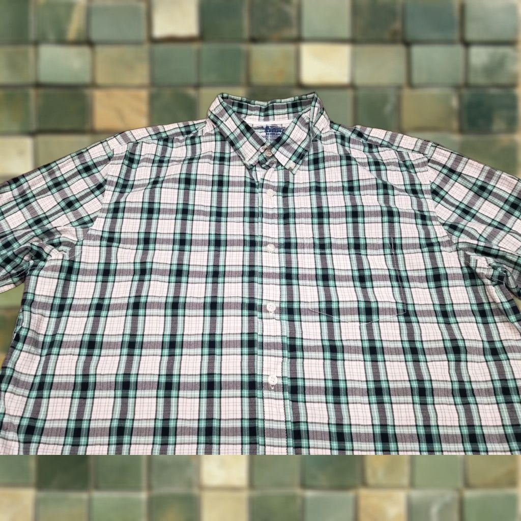 Old Navy VINTAGE Old Navy The Classic Shirt Mens XL Green Plaid Long Sleeve Button-Down Size US XL / EU 56 / 4 - 1 Thumbnail