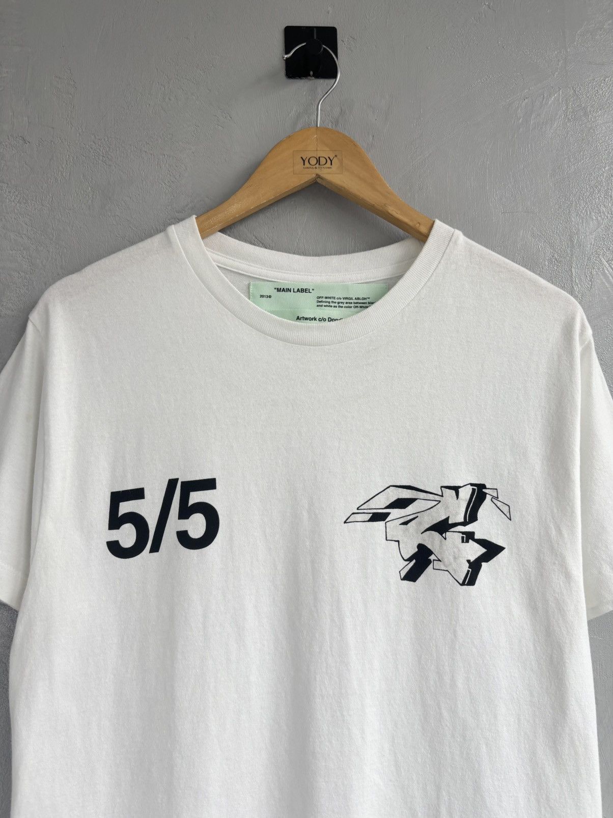Off-White Off-White Virgil Abloh Dondi Wars 5/5 T-Shirt Size US M / EU 48-50 / 2 - 2 Thumbnail