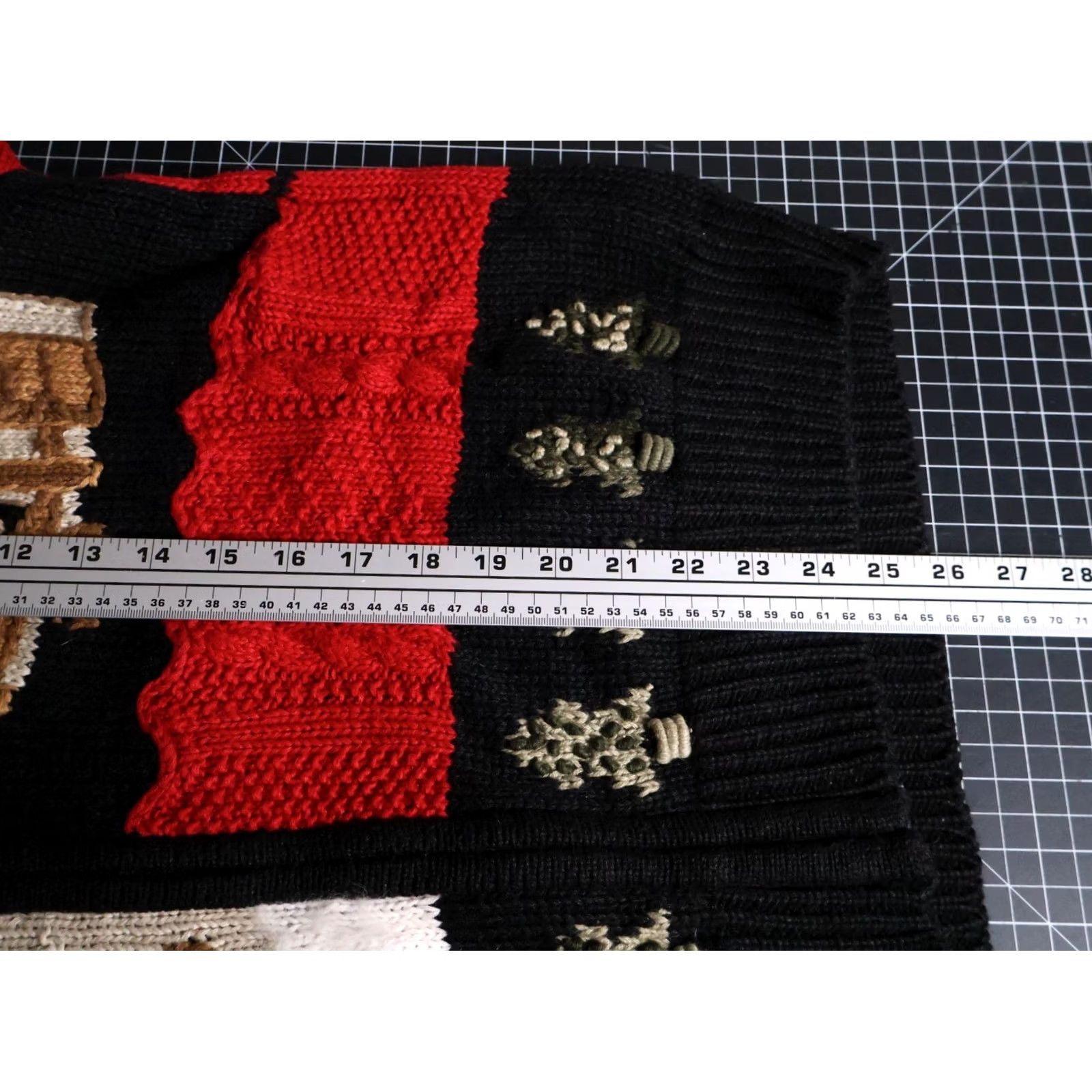 Vintage VINTAGE Venezia Cardigan Women's Red Black Full Zip Sweater 14 / 16 90s Christmas Tree Motif Size XXL / US 16-18 / IT 52-54 - 6 Thumbnail