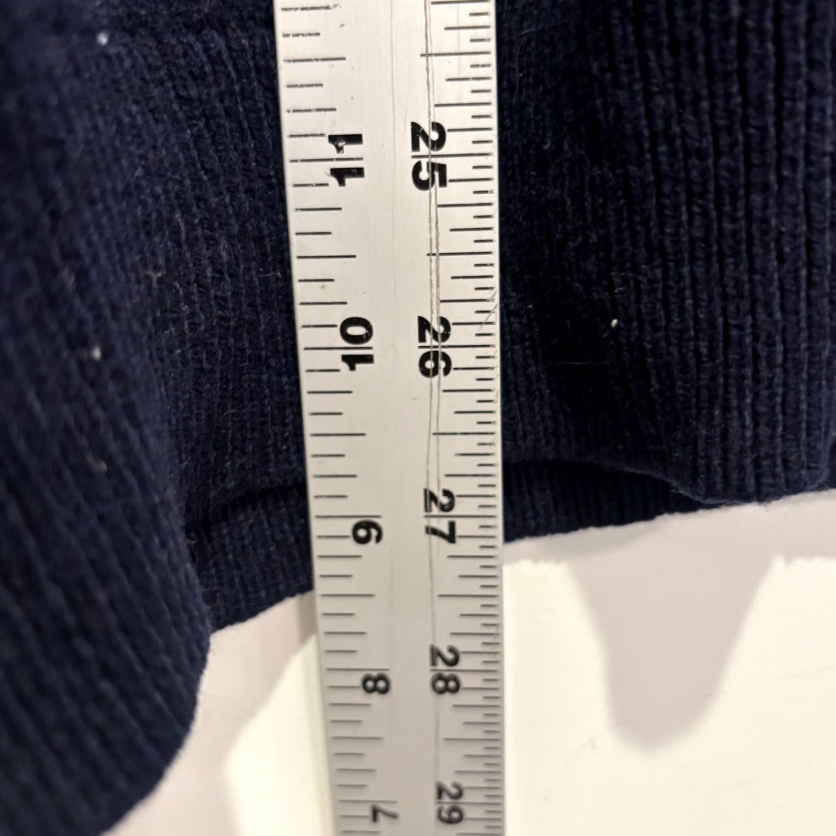 Vintage VTG LL Bean Mens XL Navy Blue 100% Lambswool Crewneck Sweater Regular Fit Size US XL / EU 56 / 4 - 6 Thumbnail