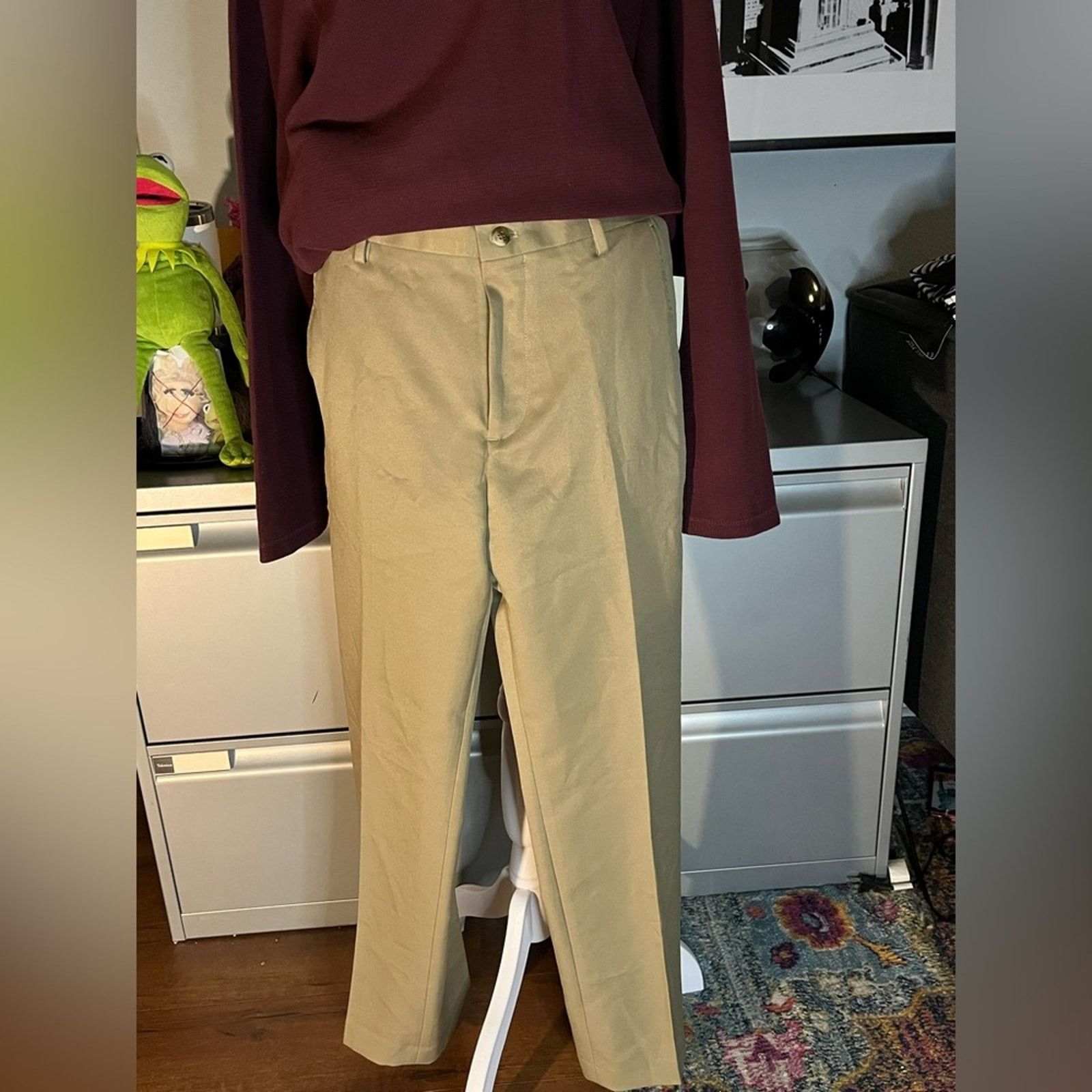 Van Heusen NWT Men’s pants Van Heusen Size 34 X 29 Size US 34 / EU 50 - 3 Thumbnail