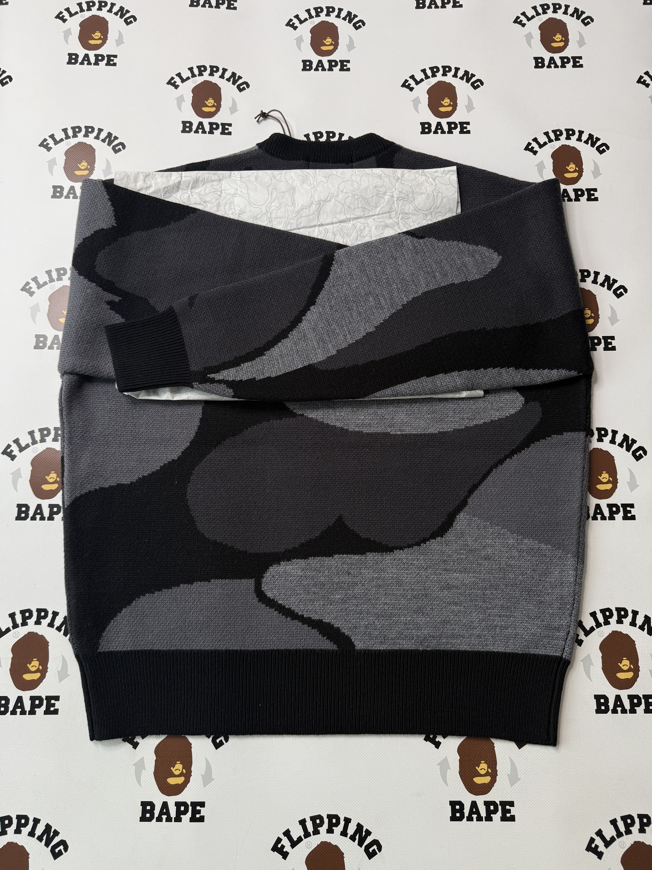 Bape BAPE MEGA ABC CAMO KNIT CREWNECK SWEATSHIRT Size US M / EU 48-50 / 2 - 12 Thumbnail