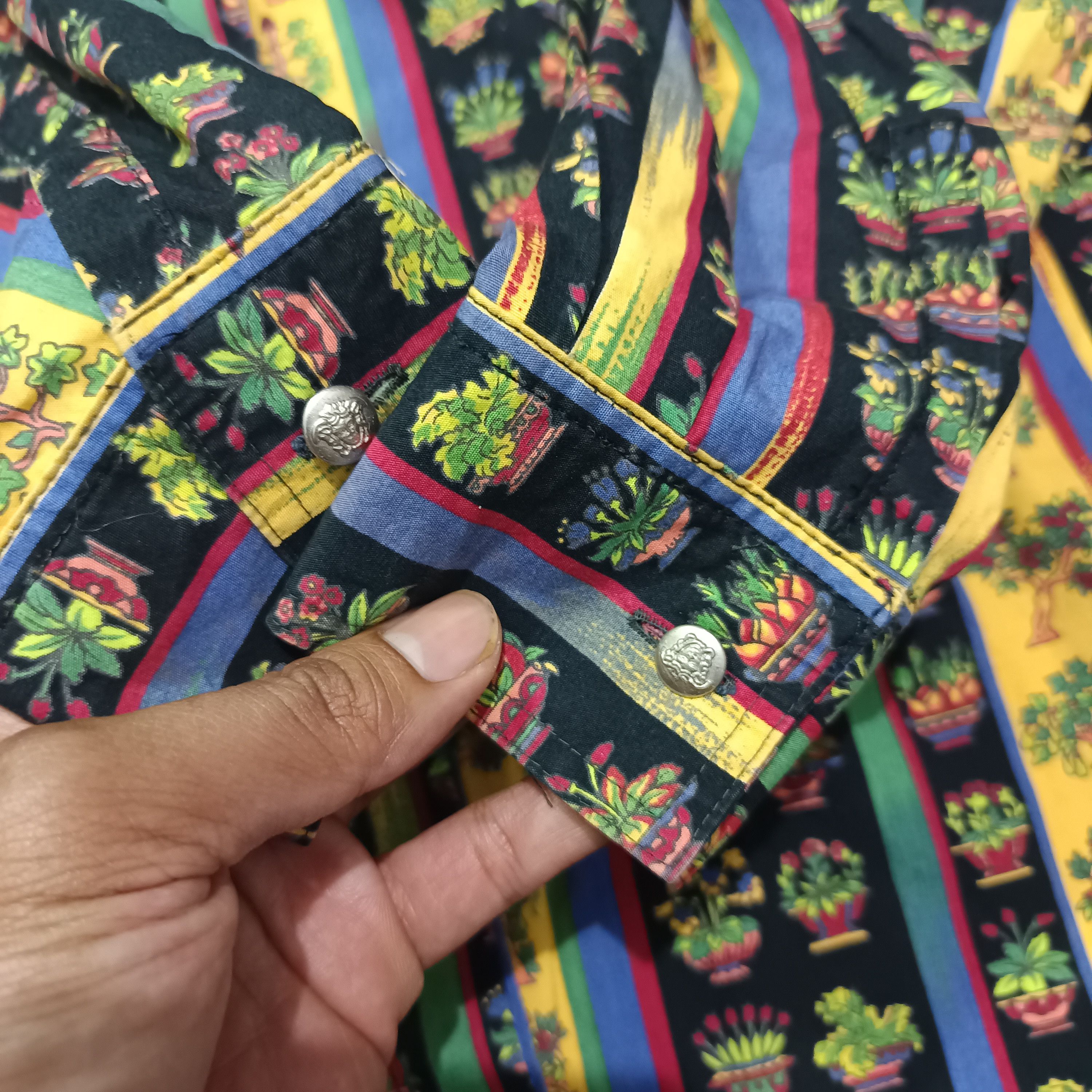 Versace Jeans Couture Vintage Versace Jeans Full Print Cotton Shirt Size US M / EU 48-50 / 2 - 3 Thumbnail