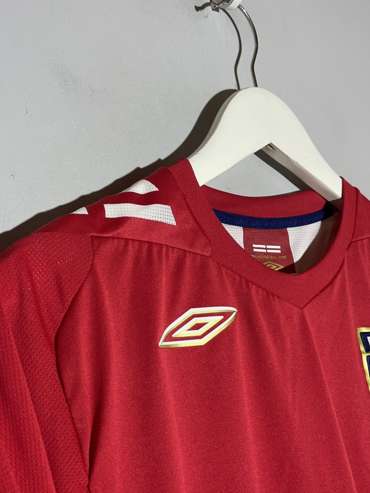 Umbro National Team England Umbro 2006 Away Vintage Football Shirt Size US L / EU 52-54 / 3 - 5 Thumbnail