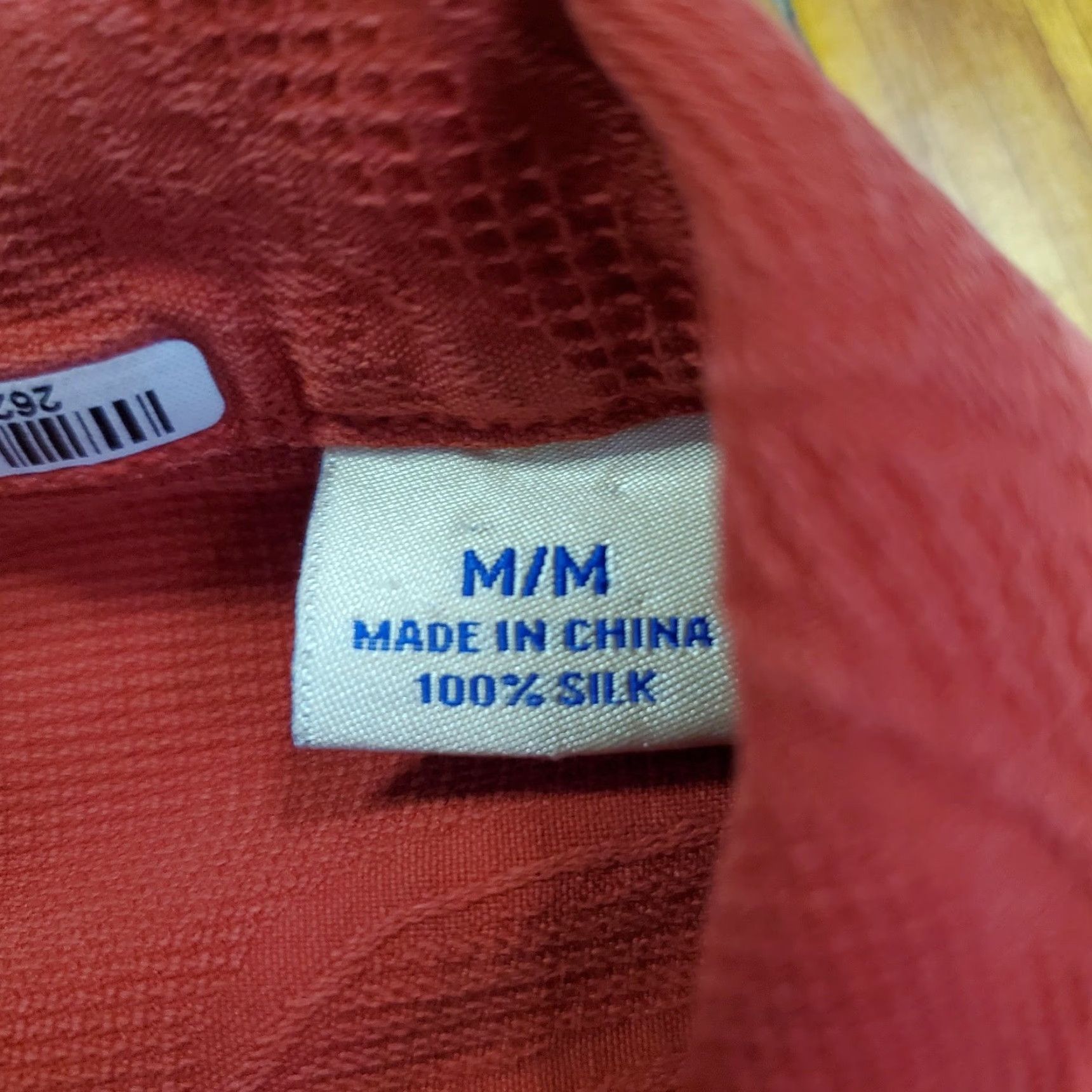 Tommy Bahama Tommy Bahama Shirt Mens Medium Red 100% Silk Jacquard Tropical Camp Button Front Short Sleeve Casual Size US M / EU 48-50 / 2 - 5 Thumbnail