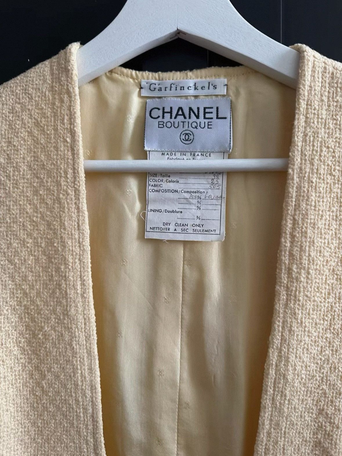 Chanel Vintage 1989 Chanel Wool Vest with Pearl & Gold Buttons Size S / US 4 / IT 40 - 5 Thumbnail