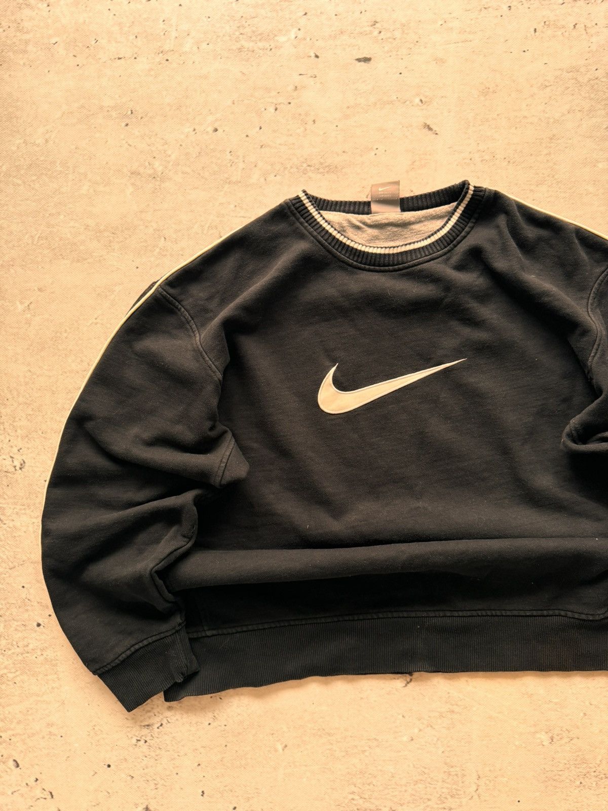 Nike × Vintage NIKE VINTAGE CENTER LOGO OVERSIZE BOXY SWEATSHIRT Size US XL / EU 56 / 4 - 2 Thumbnail