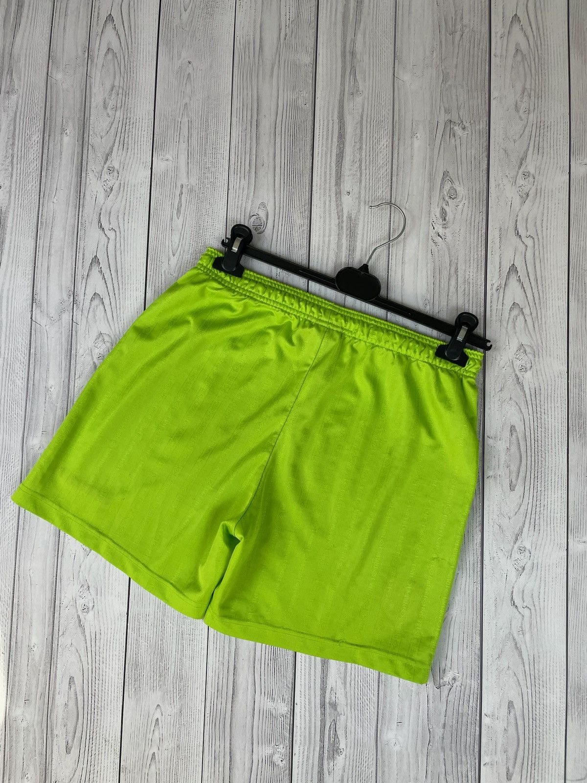 Umbro Vintage umbro England green shorts size S rare away Size US 30 / EU 46 - 9 Thumbnail