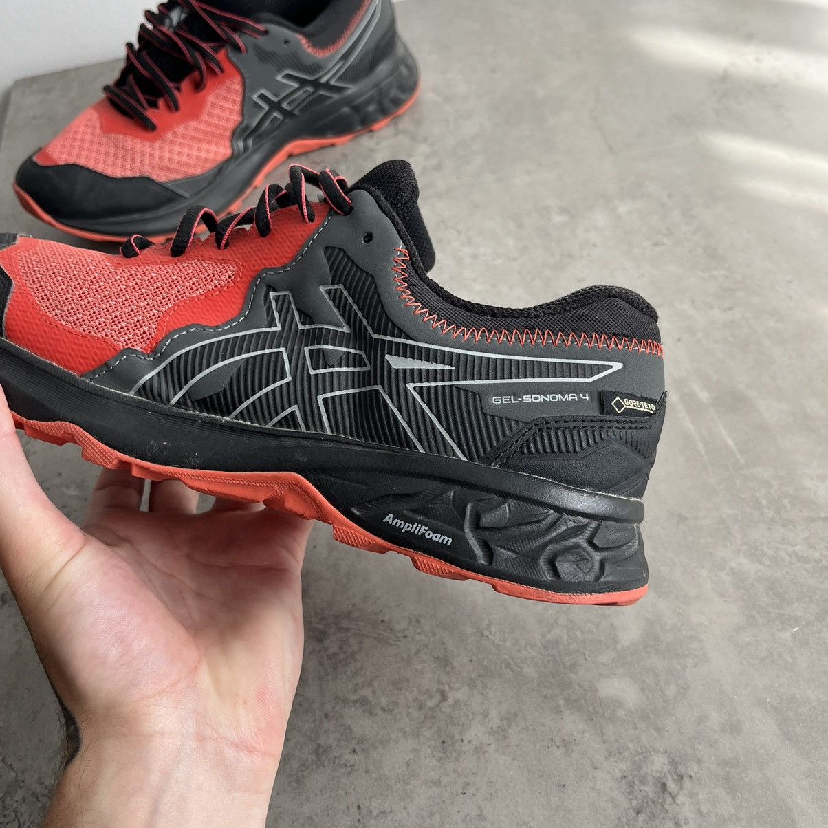 Asics ASICS GEL-SONOMA 4 G-TX Size US 7 / EU 40 - 4 Thumbnail