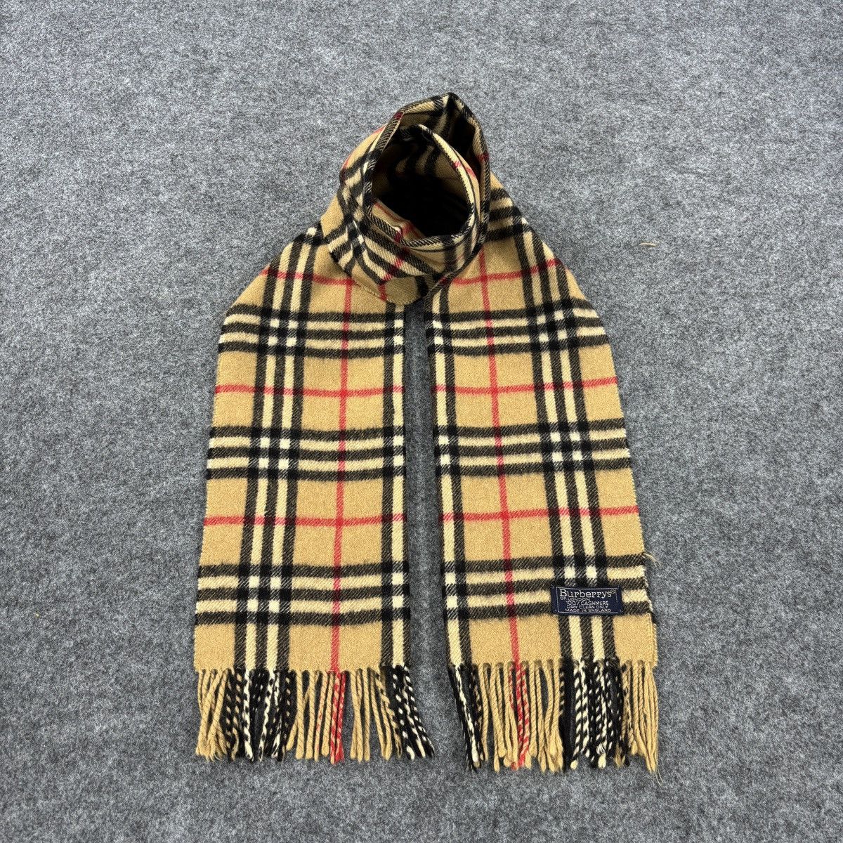 Burberry × Vintage Burberrys Scarf # D787 # Muffler # Neckwear # Nova Check Size ONE SIZE - 1 Thumbnail