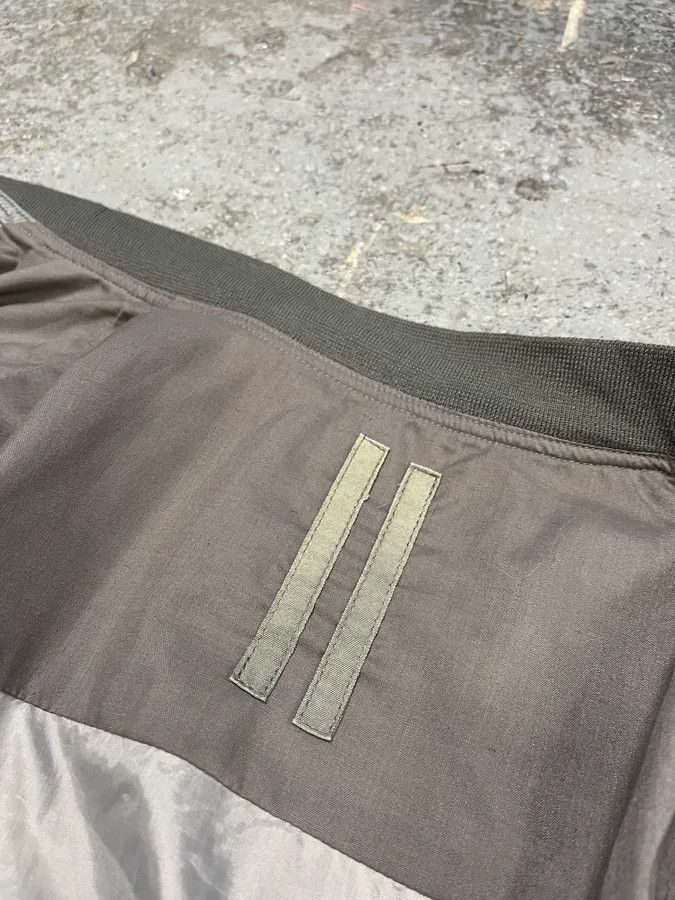 Rick Owens Rick Owens Grey Reflective Nylon Bomber Jacket Size US M / EU 48-50 / 2 - 10 Thumbnail