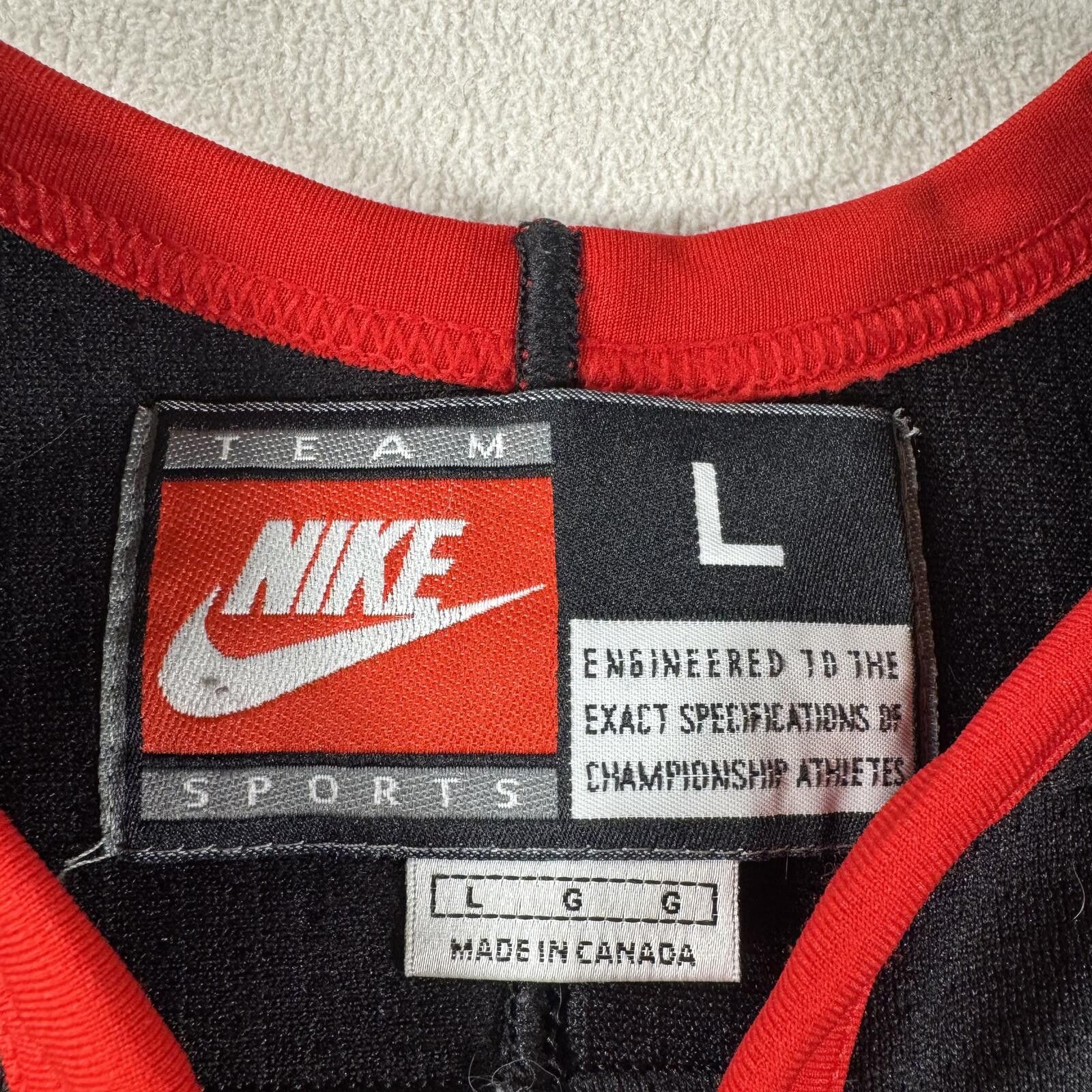 Nike Vintage 2000s Team Canada Nike Black Red Maple Hockey Jersey Size US L / EU 52-54 / 3 - 6 Thumbnail