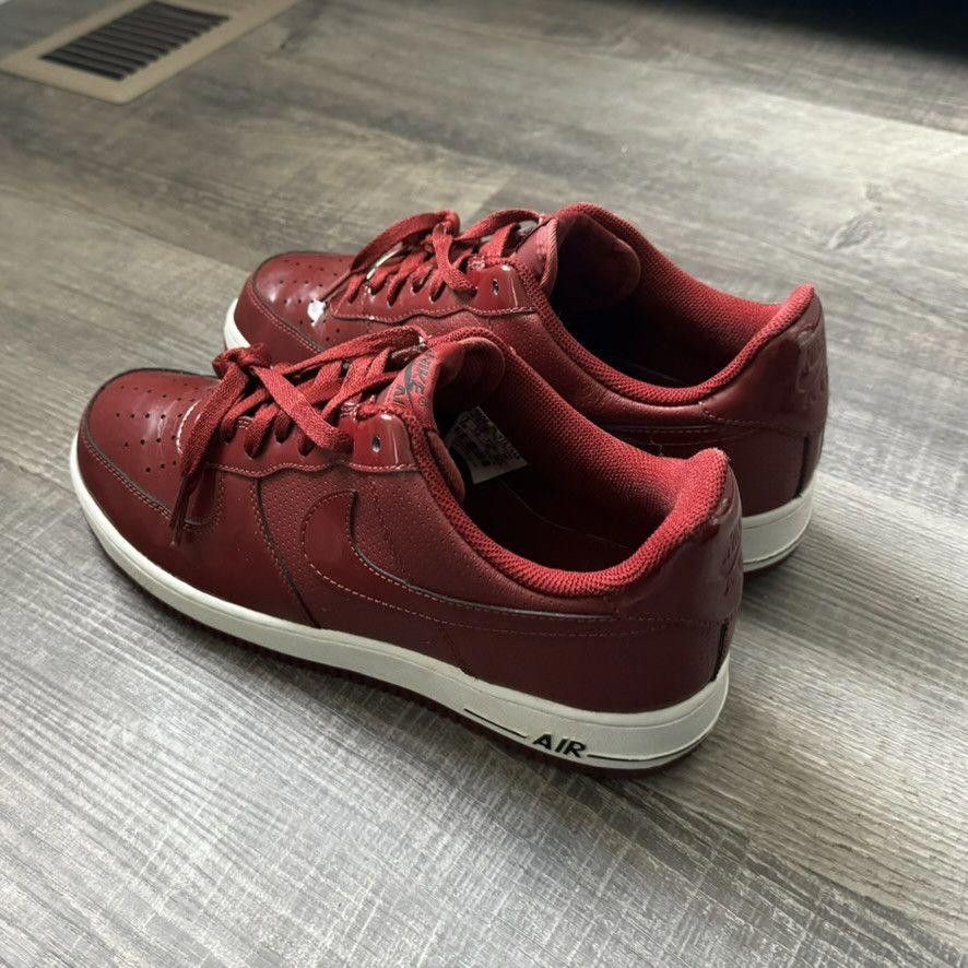 Nike NIKE • Air Force 1 '07 "2010 Team Red" (8.5M) Size US 8.5 / EU 41-42 - 8 Thumbnail