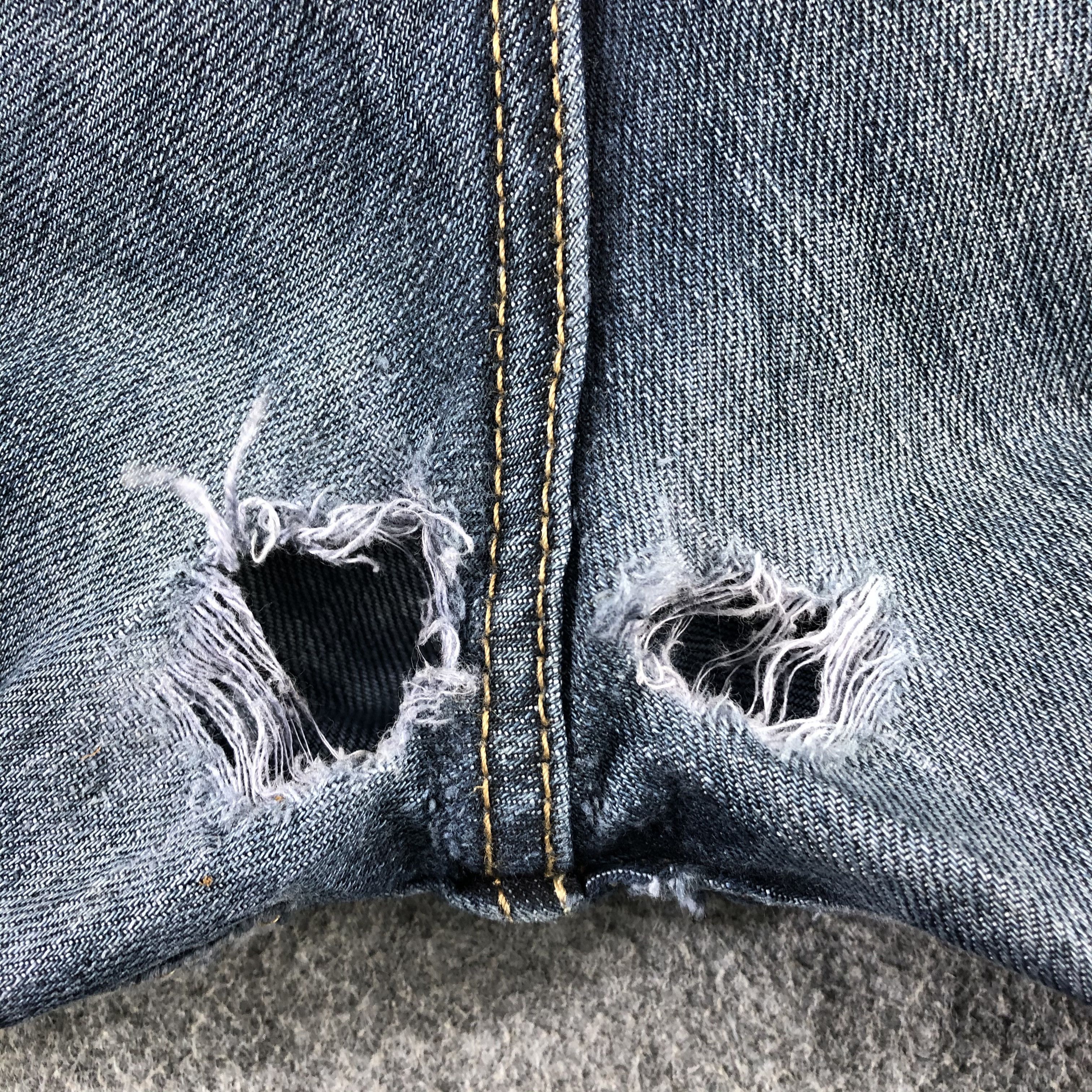Levi's Vintage Faded Black Levis 559 Jeans-J2344 Size US 33 - 8 Thumbnail