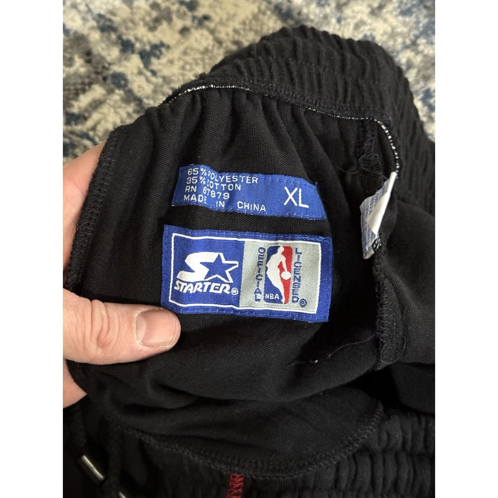 Starter VINTAGE 90s Chicago Bulls Starter Cotton Blend Basketball Shirts XL Men Black Pockets Athletic NBA Size US XL / EU 56 / 4 - 6 Thumbnail