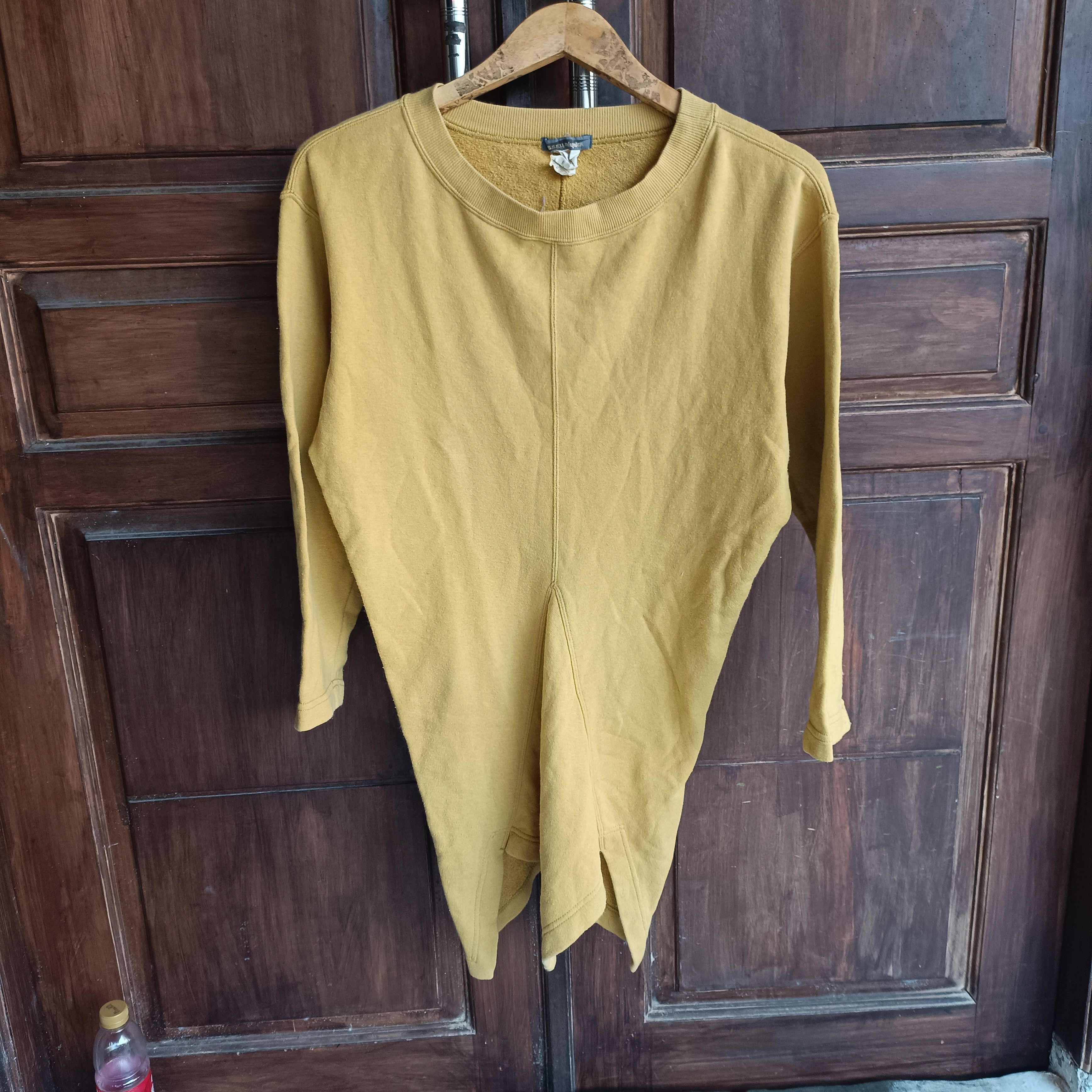 Issey Miyake Vintage Issey Miyake Yellow Sweat Tops Size S / US 4 / IT 40 - 3 Thumbnail
