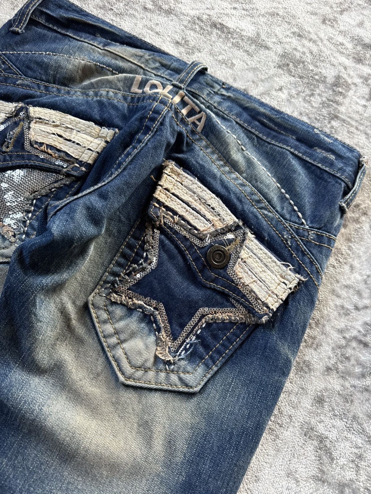 Hysteric Glamour × Playboy Yoshitomo Lolita Embellished Studded Shadow Wash Jeans Size US 29 - 7 Thumbnail