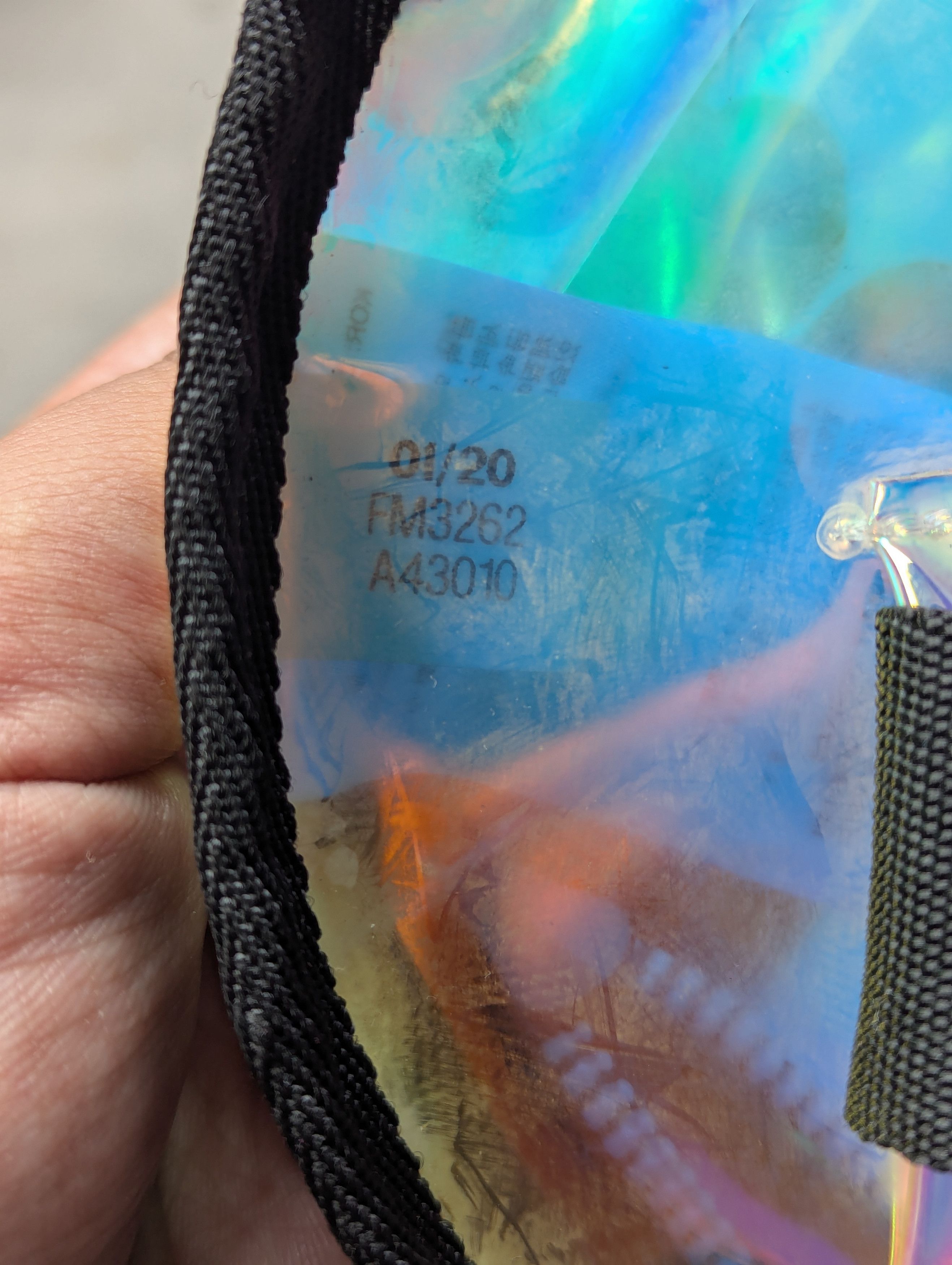 Adidas Adidas Iridescent Aurora 2in1 Body Bag/Waist Pouch Bag Size ONE SIZE - 9 Thumbnail