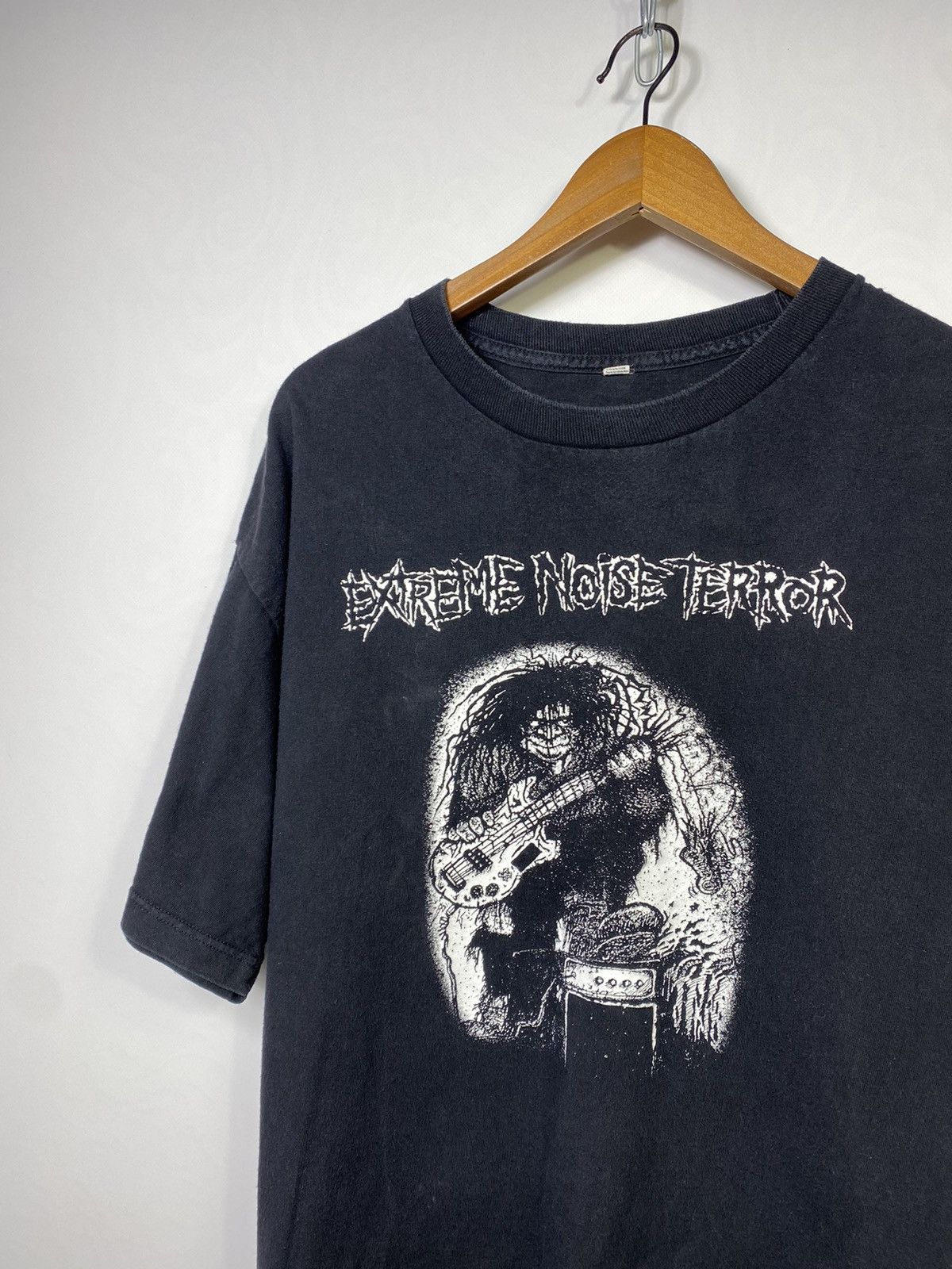 Band Tees Vintage Exreme Noise Terror Band T-shirt Tee Size US XL / EU 56 / 4 - 2 Thumbnail