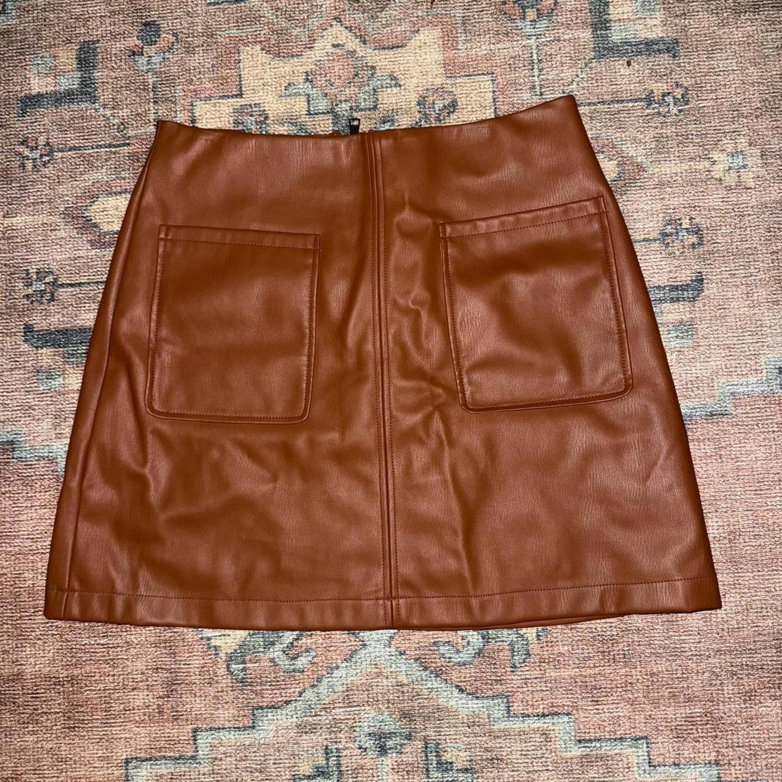 Marvel Comics Maeve Vegan Leather A-Line Mini Skirt Size 32" / US 10 / IT 46 - 2 Thumbnail