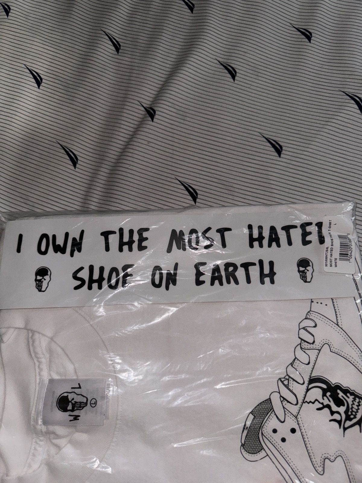 Warren Lotas Most hated shoe pack t shirt Size US L / EU 52-54 / 3 - 3 Thumbnail