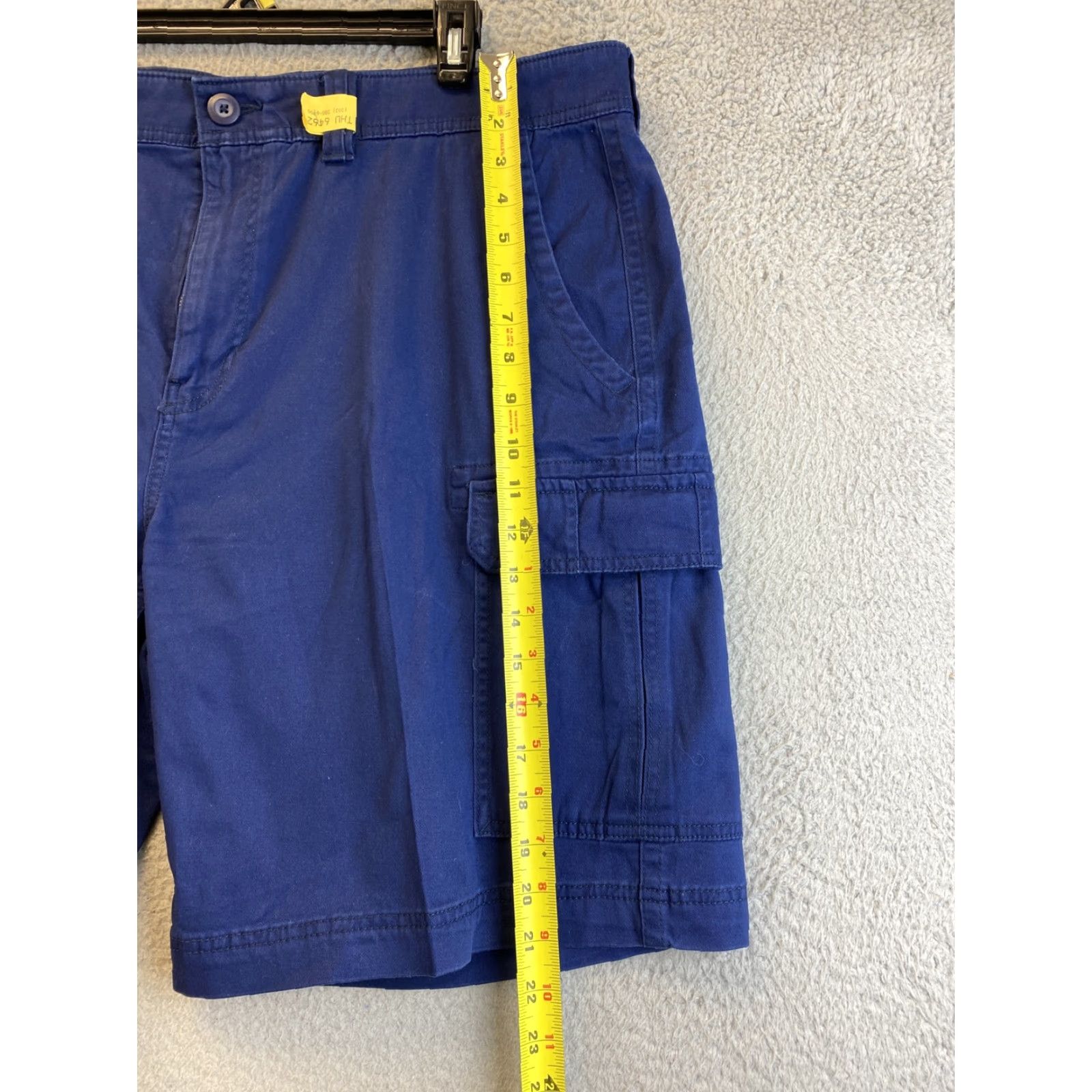 St. John St. Johns Bay Mens Cargo Shorts Size 42 Regular Fit Blue 10in Inseam Pockets Size US 42 / EU 58 - 7 Thumbnail