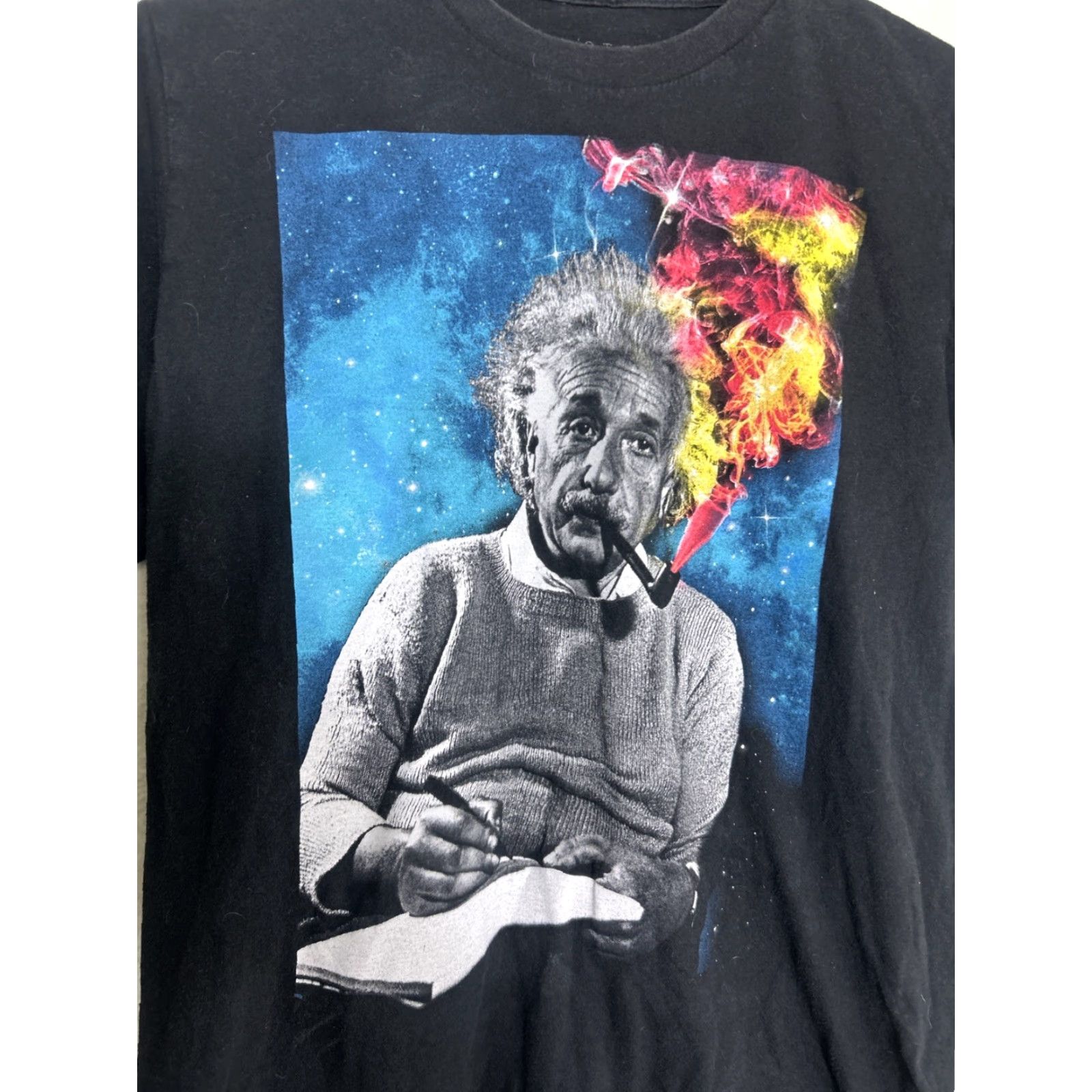 Vintage Albert Einstein Space Shirt Womens Medium Yellow Graphic Tee Black Blue Red Size M / US 6-8 / IT 42-44 - 2 Thumbnail