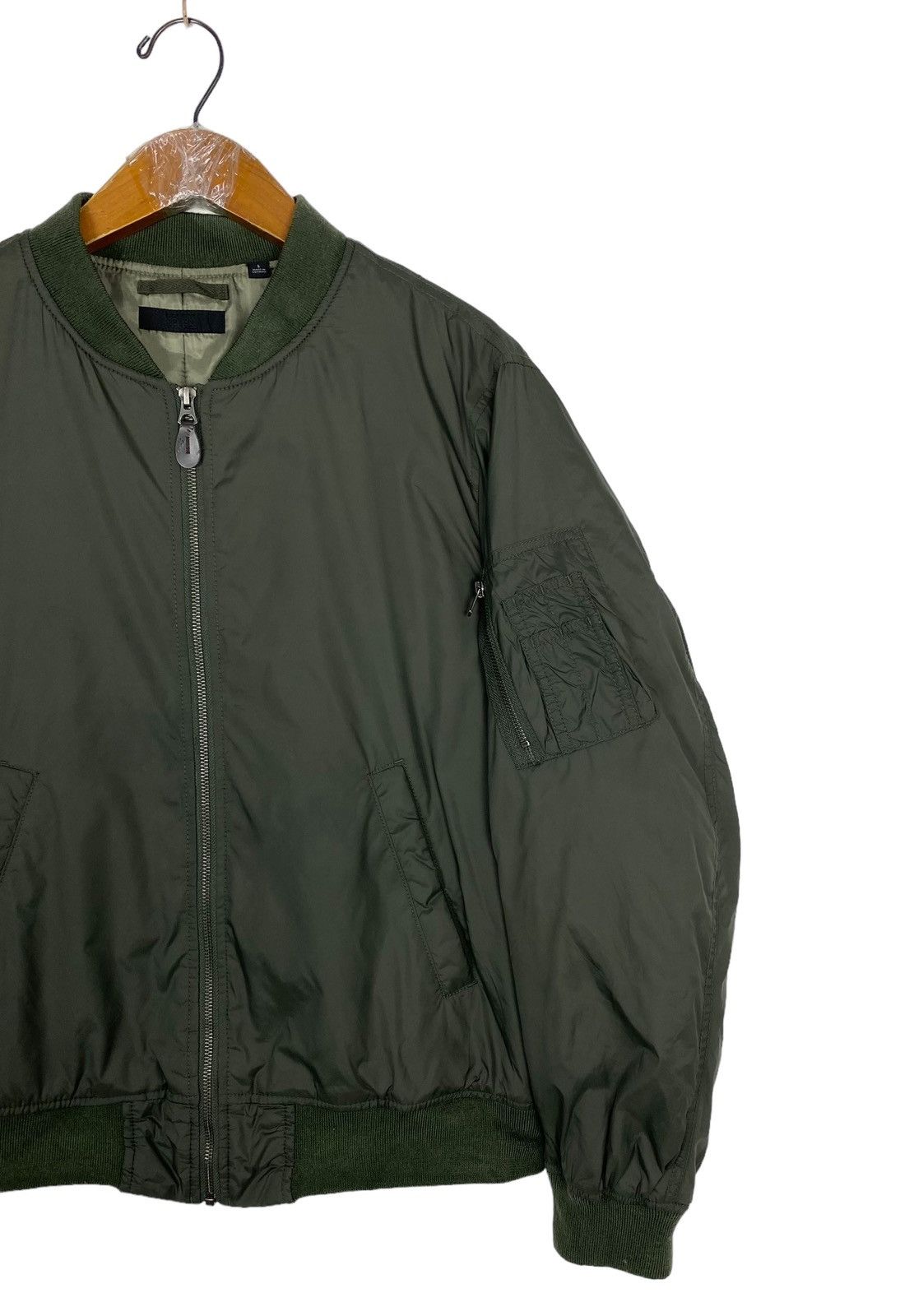 Uniqlo Rare‼️ Uniqlo Bomber Jacket Size US S / EU 44-46 / 1 - 3 Thumbnail