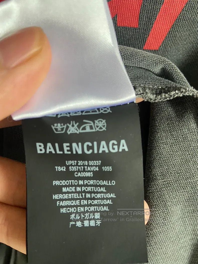 Balenciaga Balenciaga Short-sleeve, Size M Size US M / EU 48-50 / 2 - 4 Thumbnail