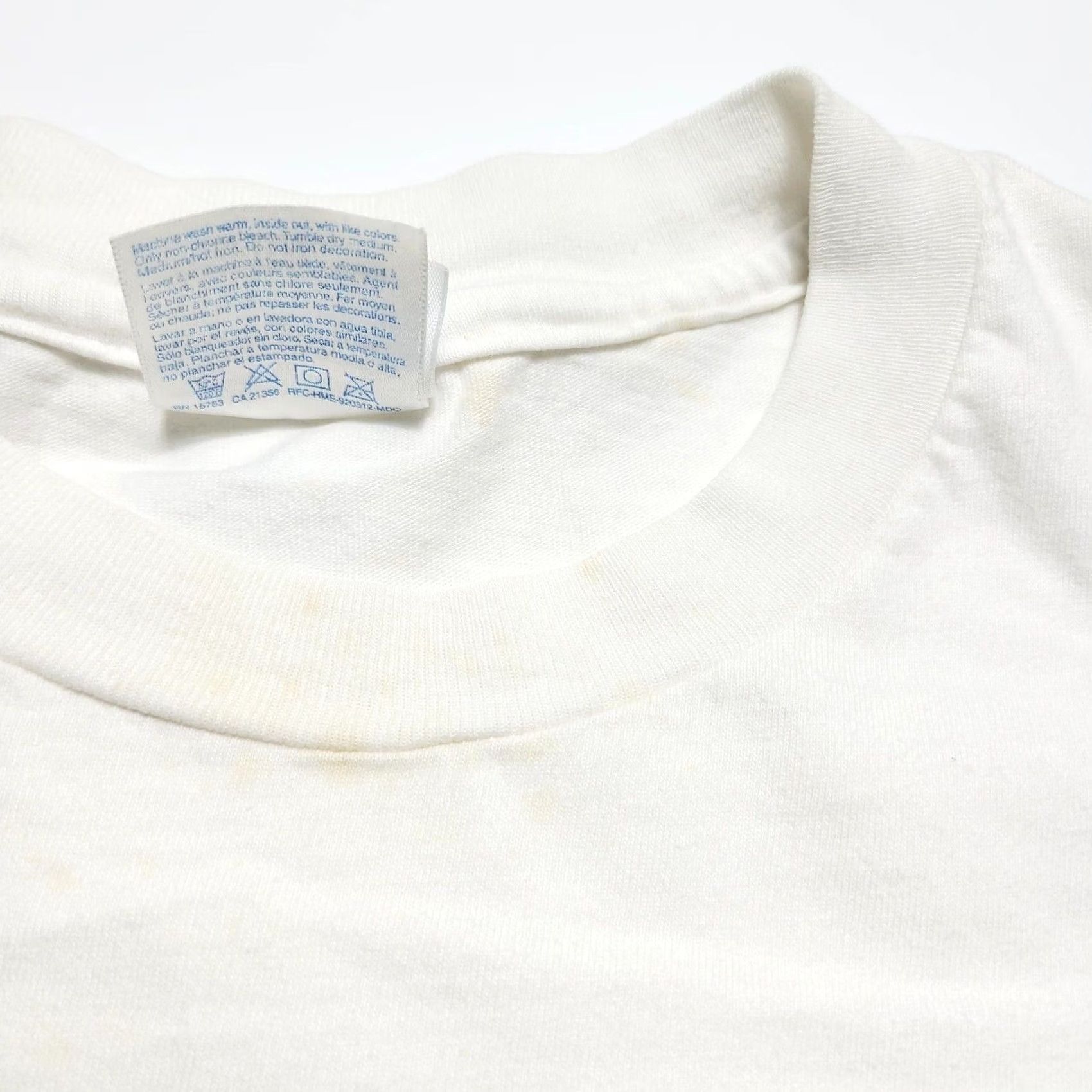 Hanes VINTAGE Dockers Khakis Promo T-Shirt Hanes Size XL White Crew Neck Short Sleeve Cotton Men United States USA Solid T-Shirt Mens Size US XL / EU 56 / 4 - 6 Thumbnail