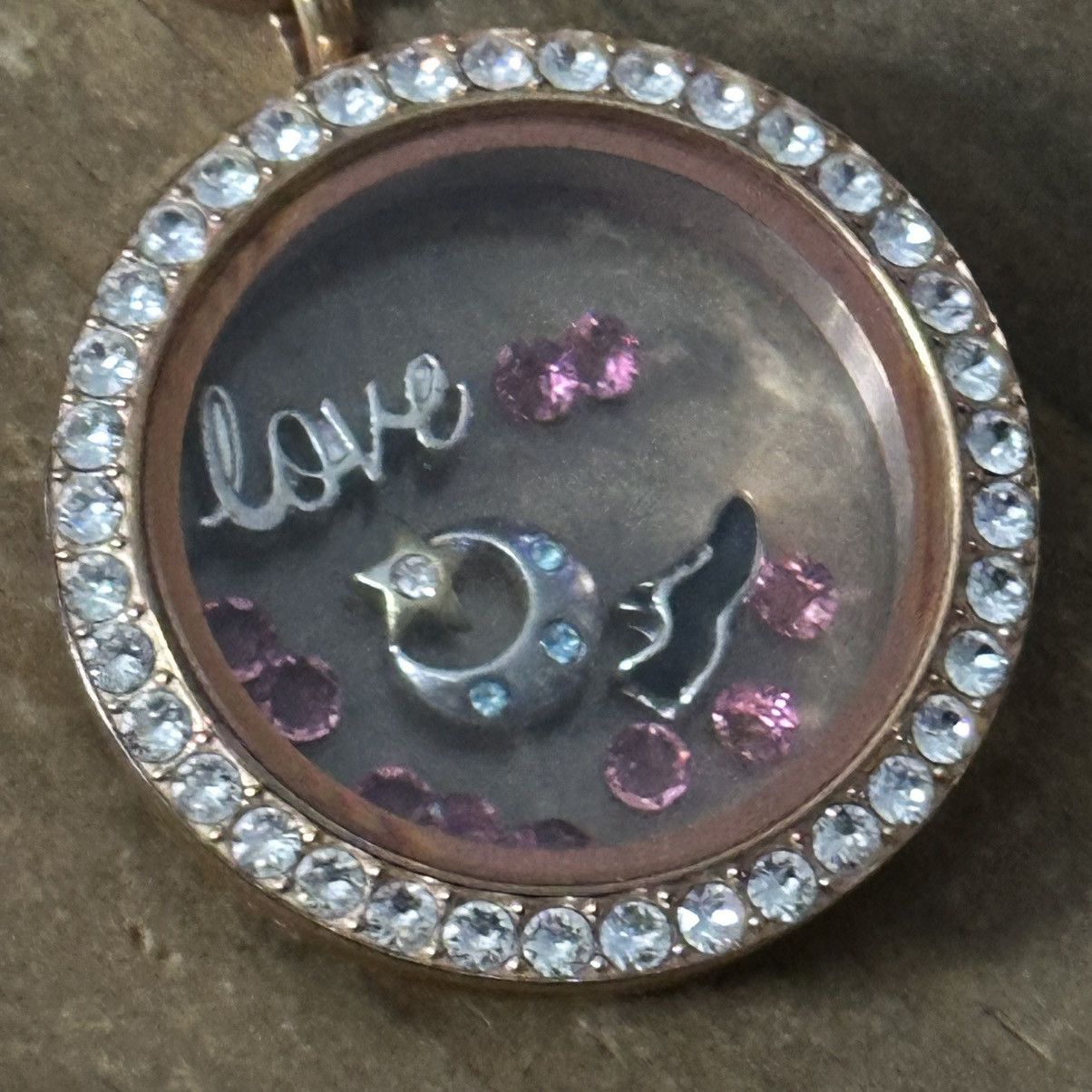 Other Origami Owl rose gold locket necklace and hoop earrings Size ONE SIZE - 5 Thumbnail