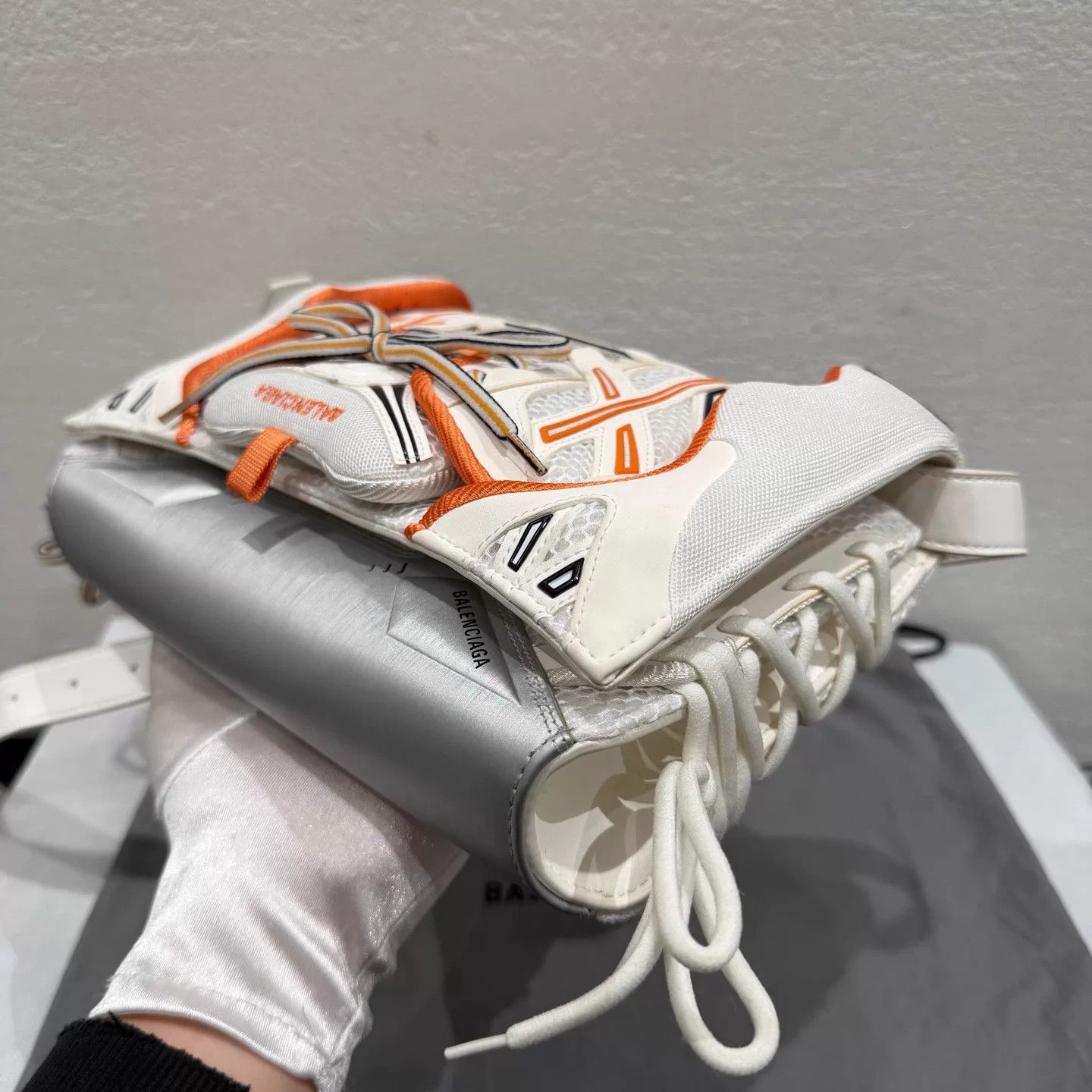 Balenciaga Balenciaga Deconstructed Trainer Crossbody NWT dustbag Size ONE SIZE - 4 Thumbnail