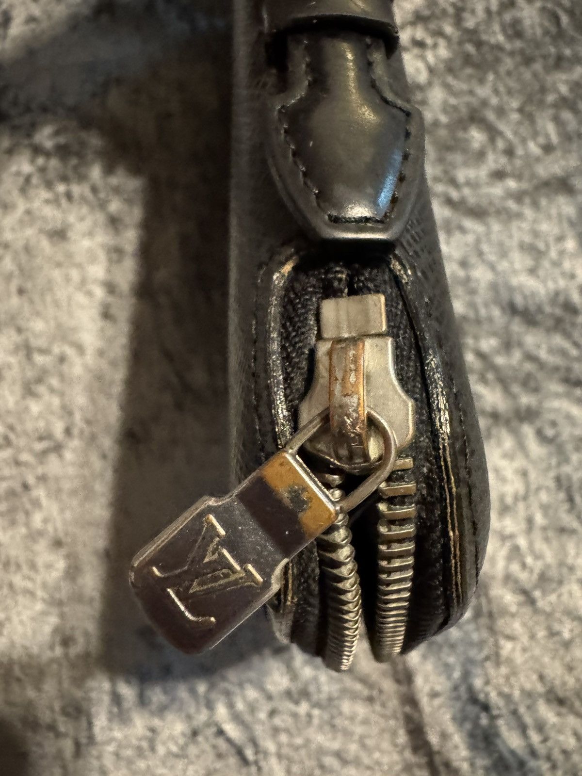 Louis Vuitton Ardoise Taiga Leather Atoll Travel Organizer Size ONE SIZE - 3 Thumbnail