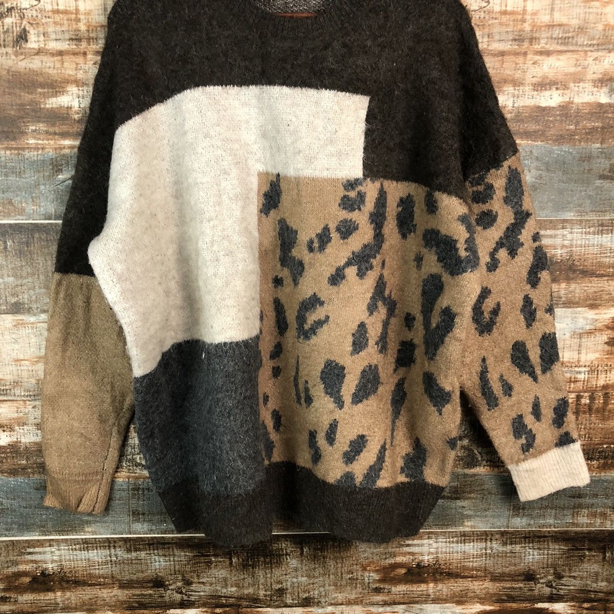 DL Japan patchwork cheetah Brown Knitwear #C656