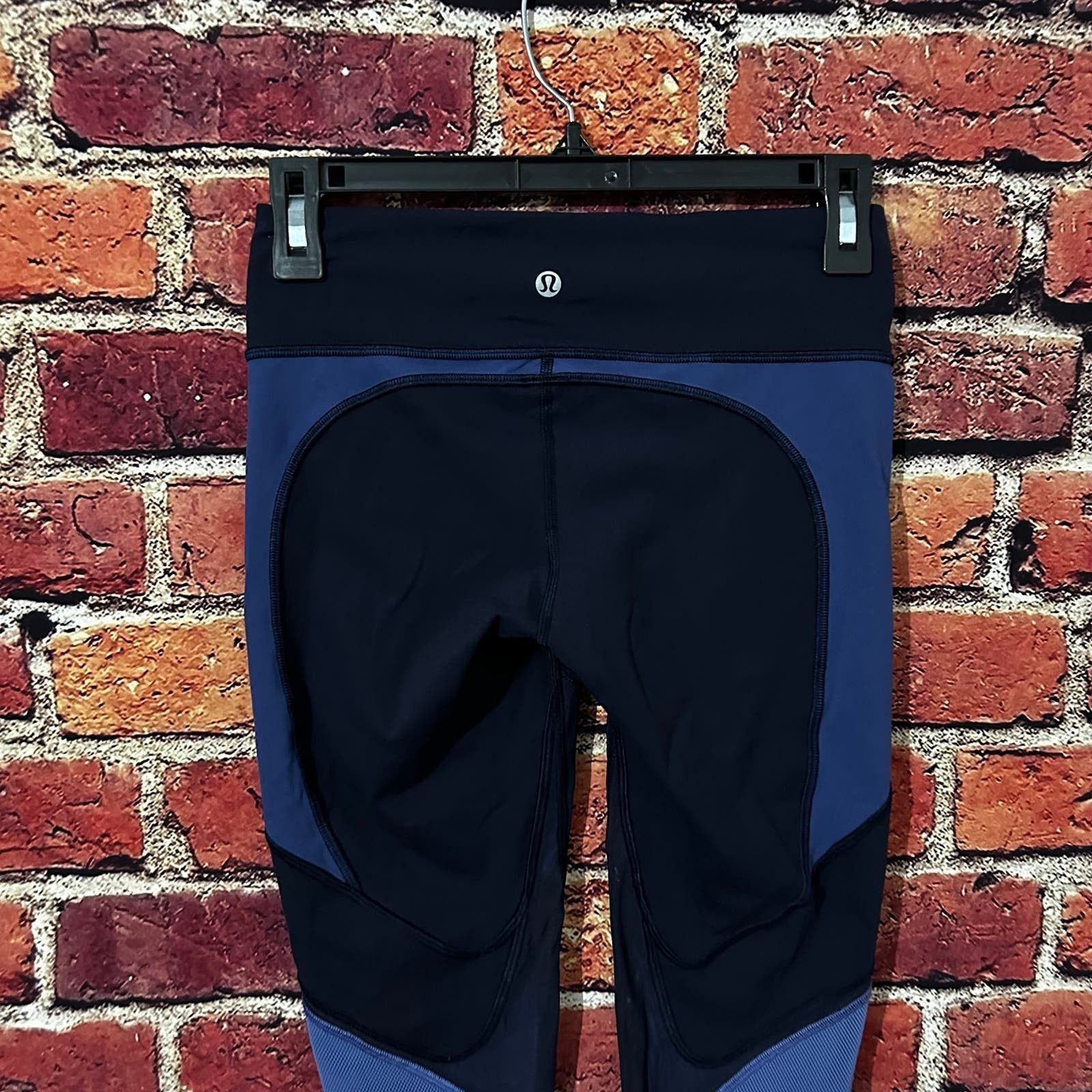 Lululemon lululemon leggings size 4 Size 27" / US 4 / IT 40 - 5 Thumbnail