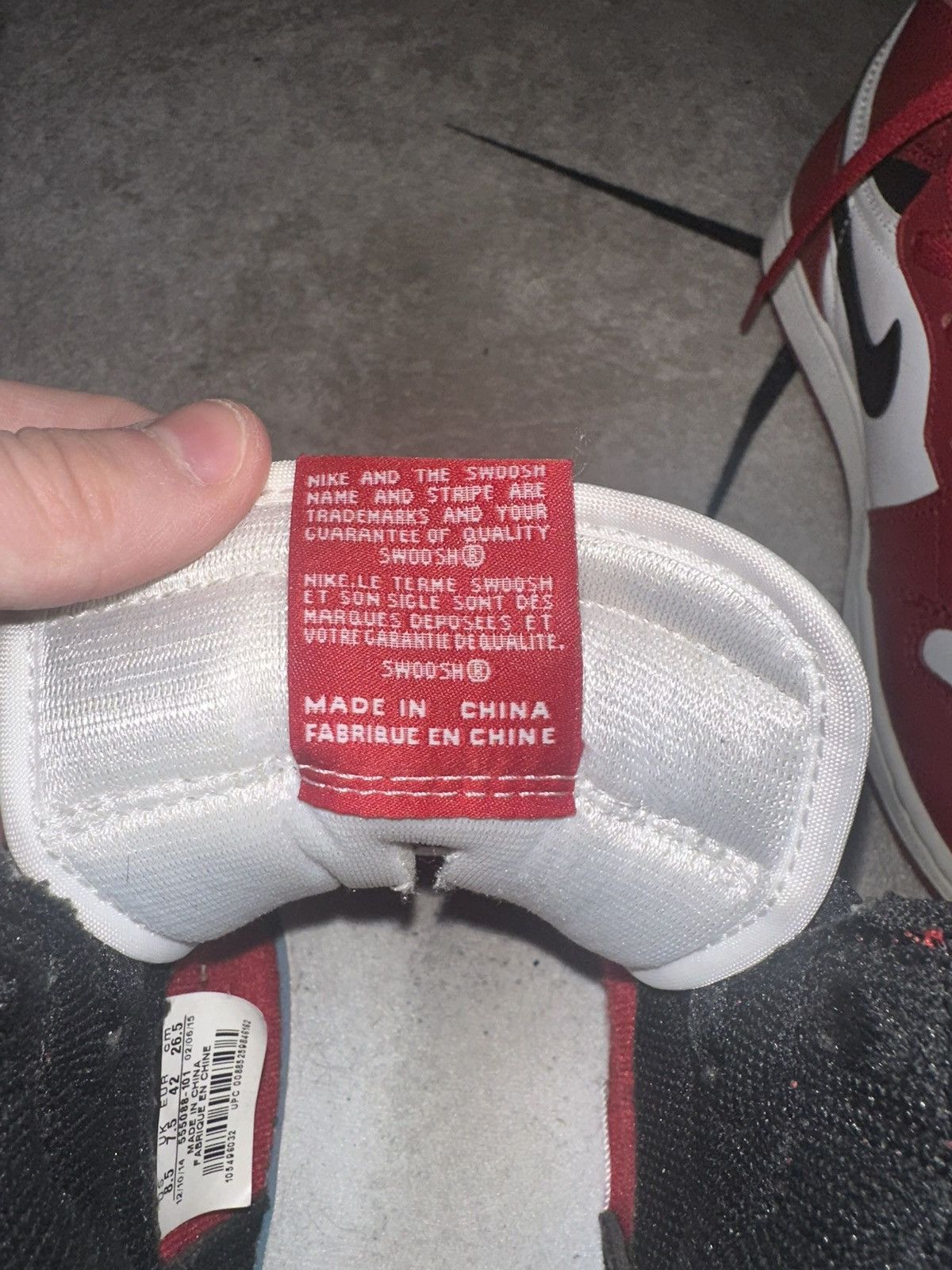 Jordan Brand Jordan 1 Retro Chicago 2015 Size US 8.5 / EU 41-42 - 8 Thumbnail